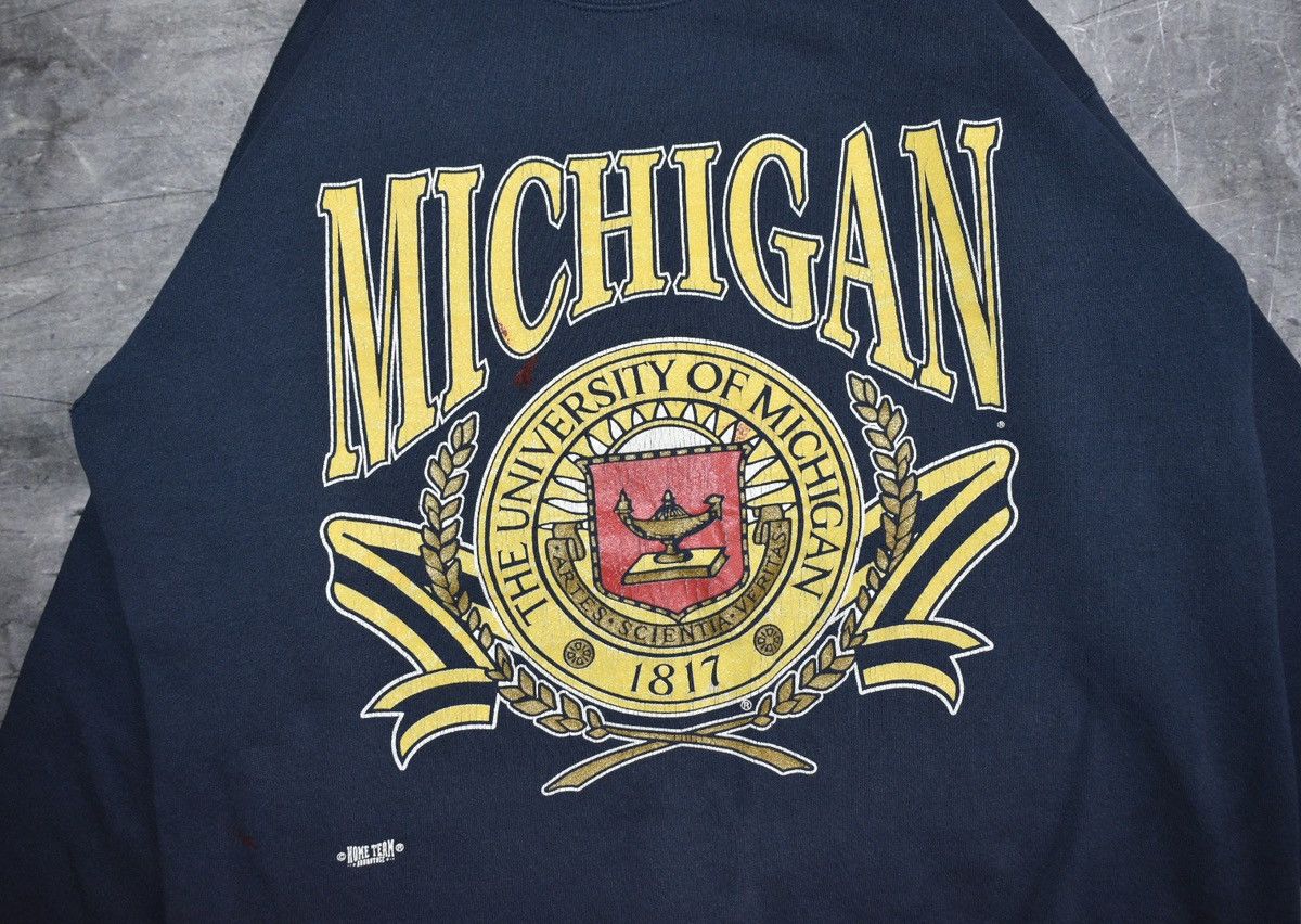 Vintage Vintage 90s Distressed Michigan University Sweatshirt (XL) Size US XL / EU 56 / 4 - 2 Thumbnail