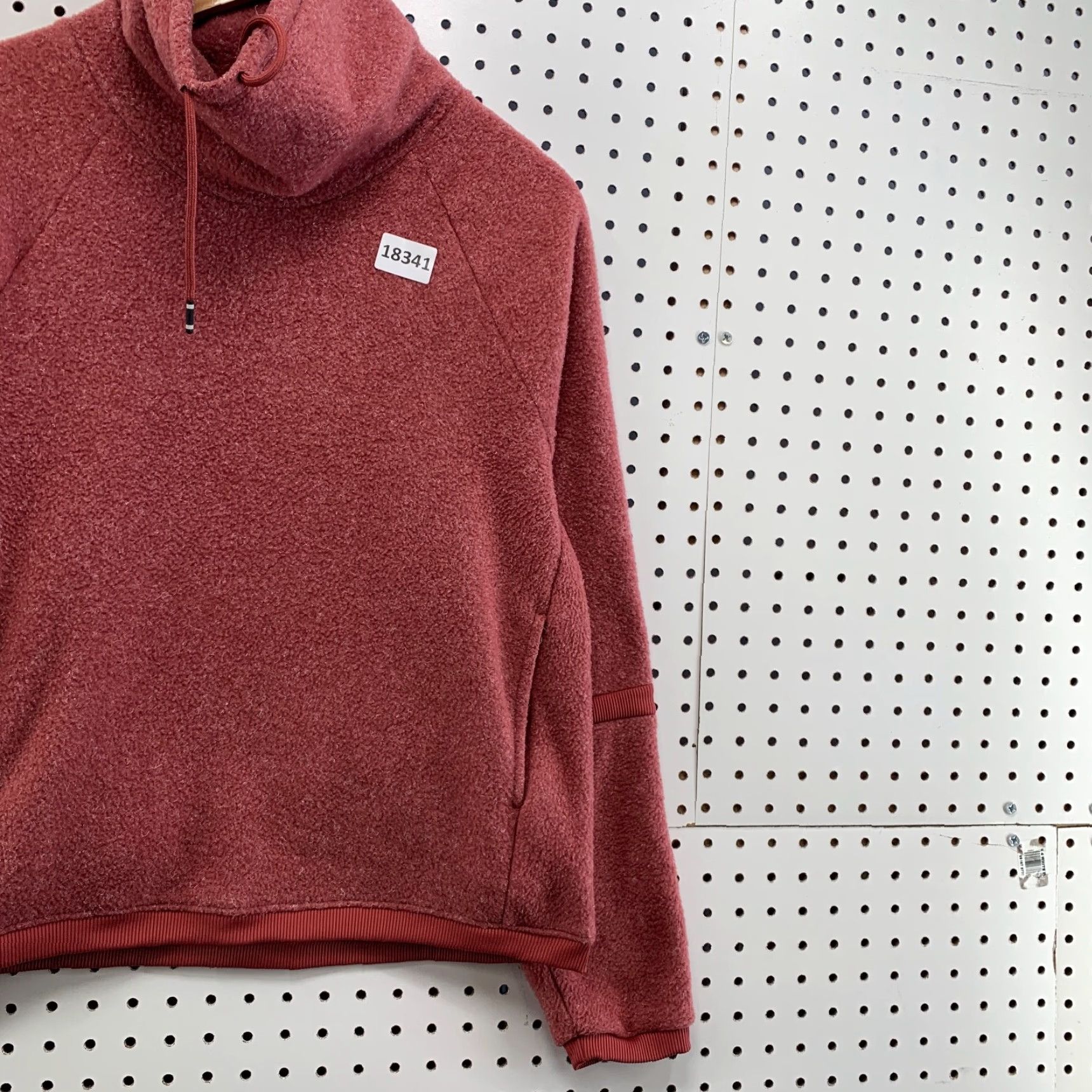 Nike Nike Cowl Neck Sweatshirt Womens Small Fits 21x23 Fleece Fuzzy Pullover Size S / US 4 / IT 40 - 4 Thumbnail