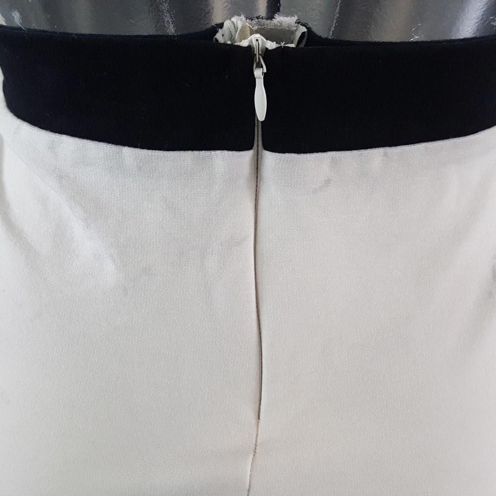 Lulus White Black Banded Lulu's High Waisted Mini Size 28" / US 6 / IT 42 - 3 Thumbnail