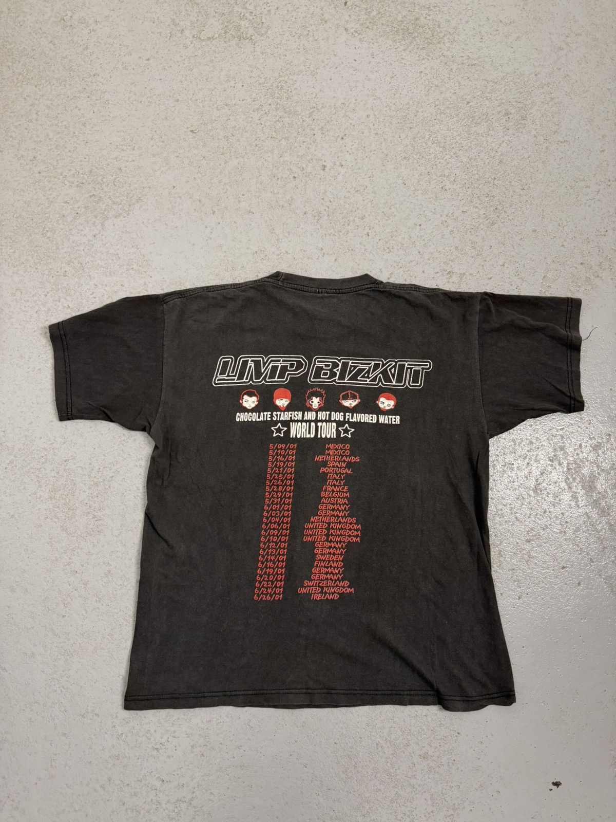 Band Tees Vintage 2001 Limp Bizkit Tour T-Shirt Size US XL / EU 56 / 4 - 2 Thumbnail