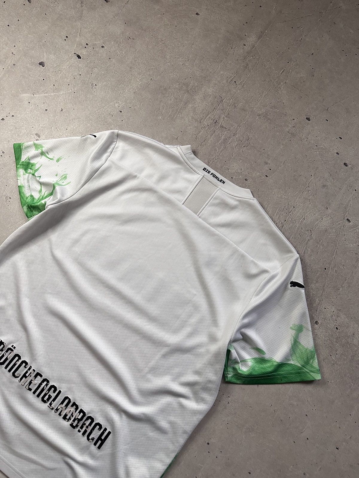 Puma FC Borussia Monchengladbach 2019-20 Home Football Away Shirt Size US L / EU 52-54 / 3 - 8 Thumbnail