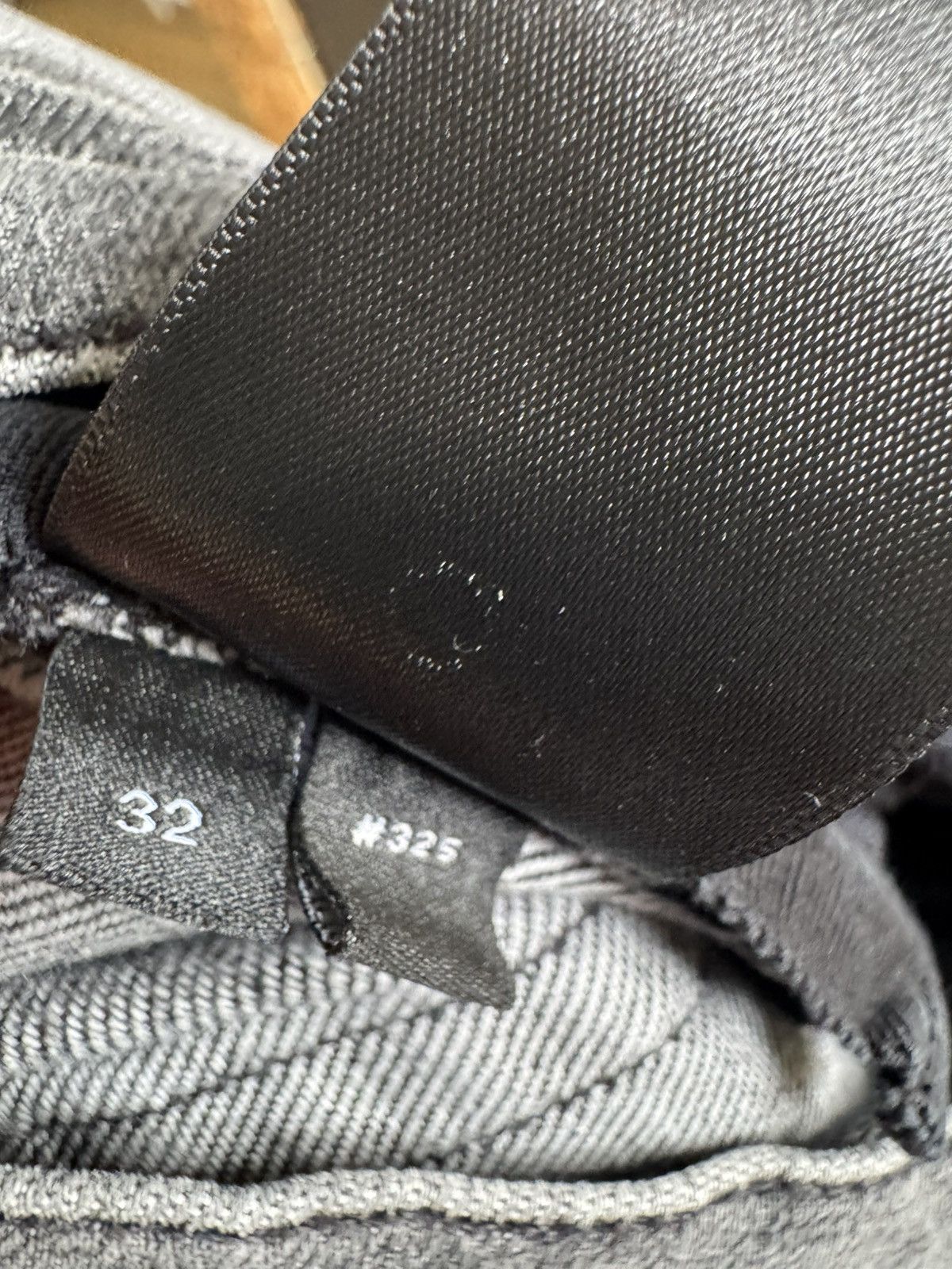 Amiri AMIRI jeans STUDY ALL PHOTOS CAREFULLY FOR TAPE MEASUREMENTS Size US 32 / EU 48 - 15 Thumbnail