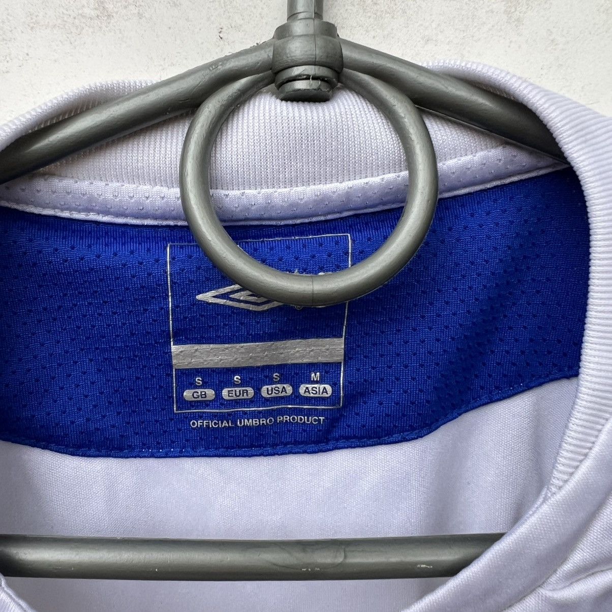 Umbro Umbro Everton football t shirt soccer jersey Size US S / EU 44-46 / 1 - 4 Thumbnail