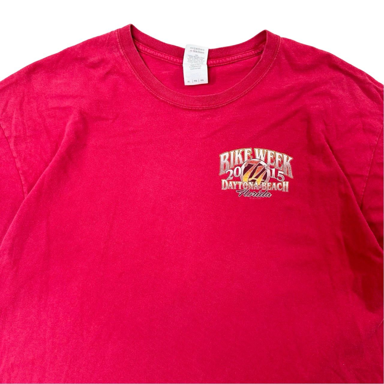 Vintage Vintage 2015 Daytona Bike Week Graphic Motorcycle T Shirt Size US XL / EU 56 / 4 - 2 Thumbnail