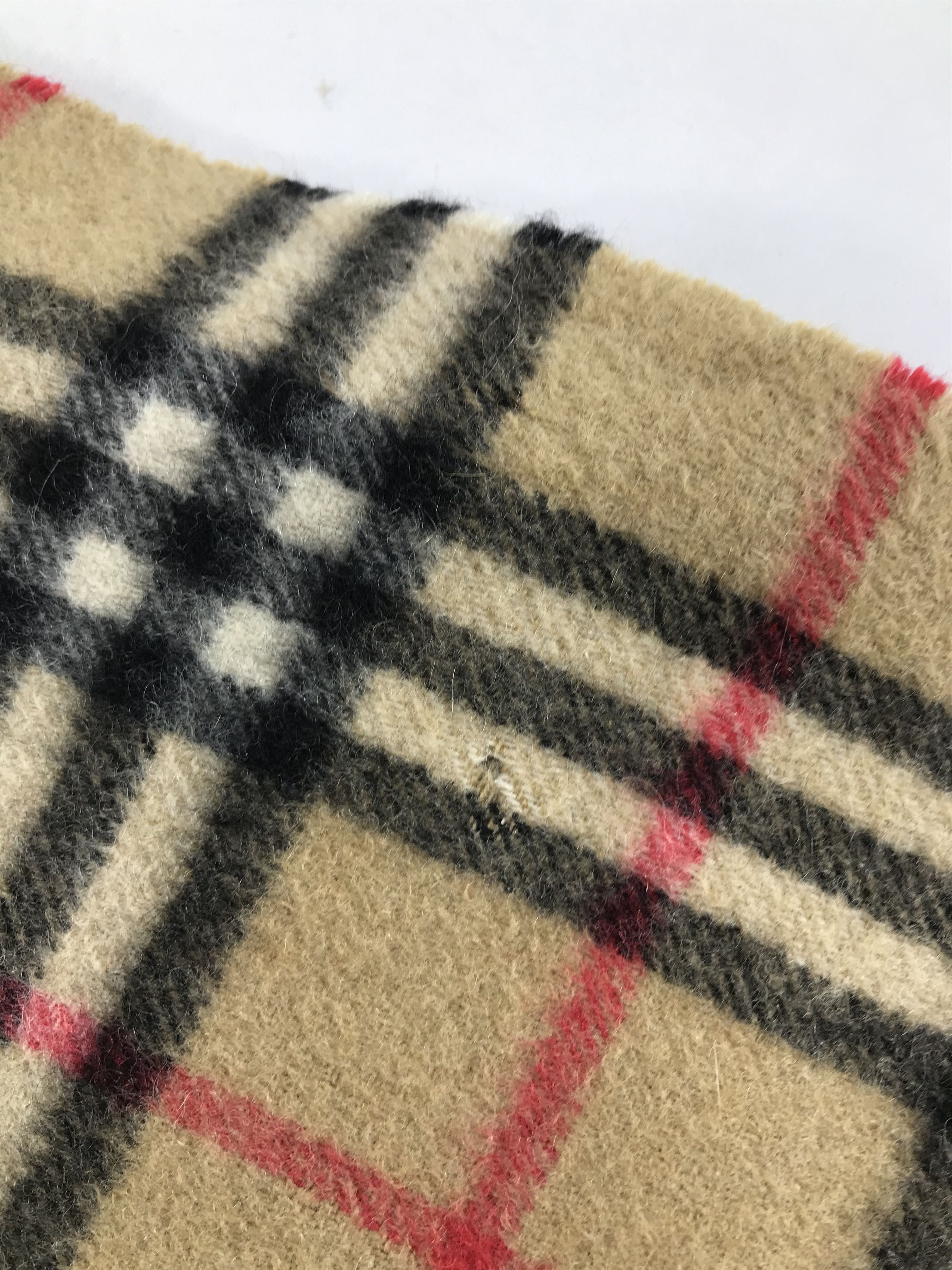 Burberry Vintage Burberry Scarf/Muffler/Neckwear MF1170 Size ONE SIZE - 6 Thumbnail
