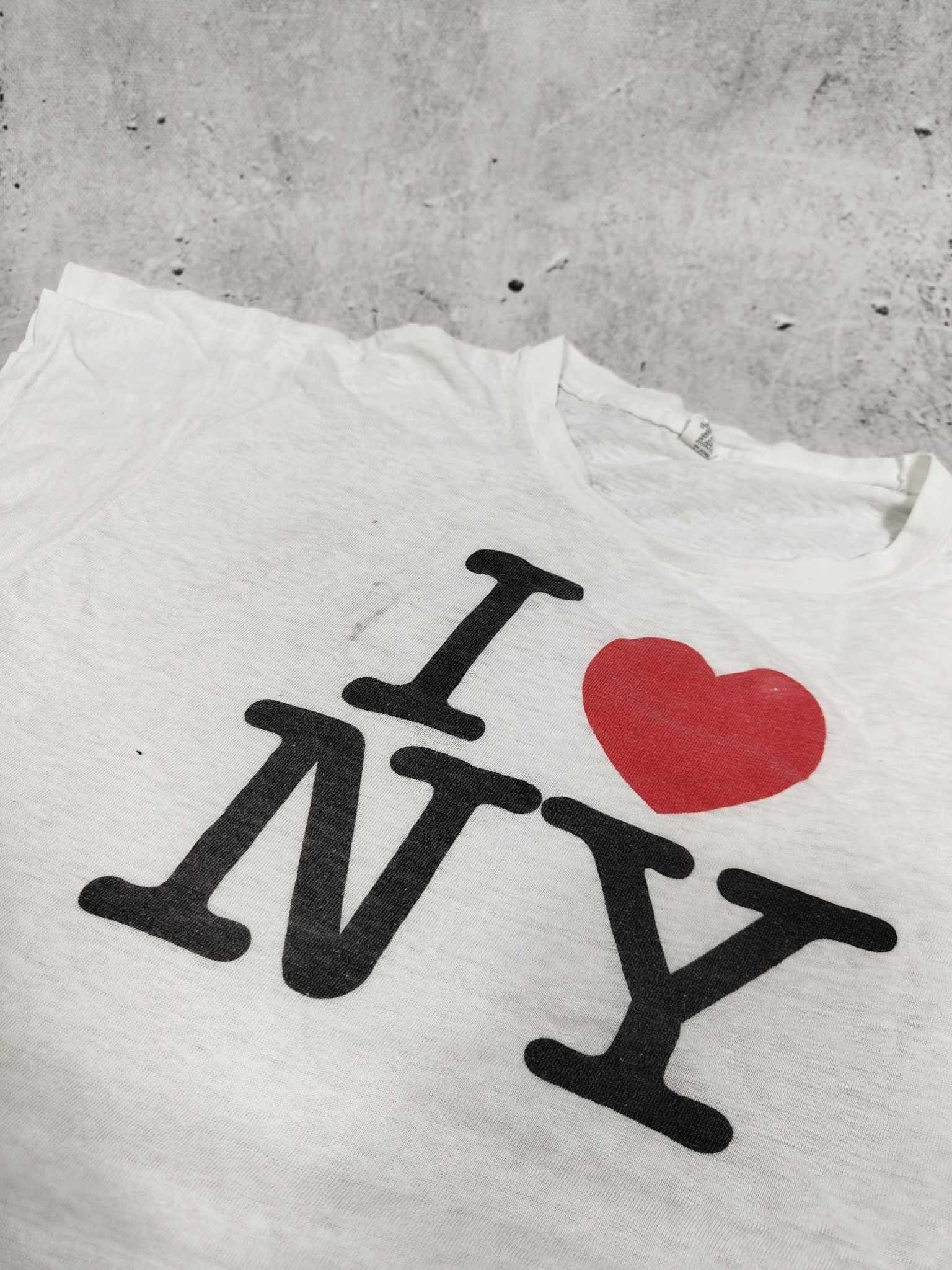 Hanes 70s Hanes I Love New York T-shirt retro graphic Size US XL / EU 56 / 4 - 2 Thumbnail