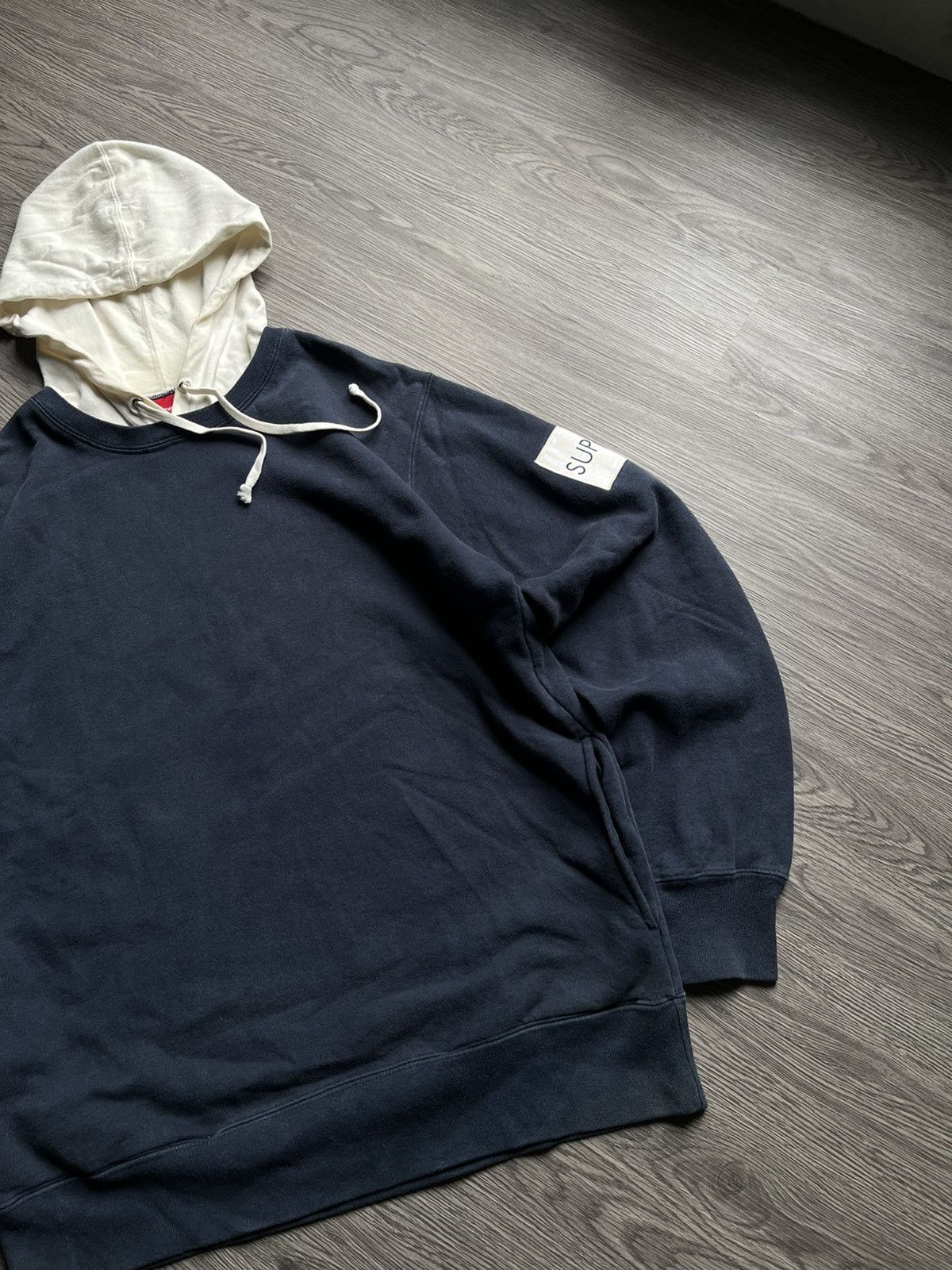 Supreme ❤️‍🔥Last drop❤️‍🔥Supreme 1994 Logo Arm Patch Two Tone Hoodie Size US L / EU 52-54 / 3 - 4 Thumbnail