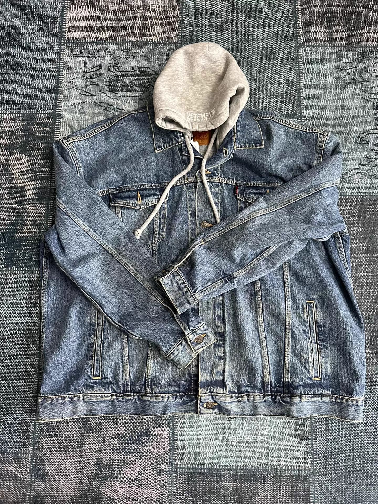 Vetements Vetements x Levi's Denim Jacket OG Oversized XS Size US XS / EU 42 / 0 - 1 Thumbnail
