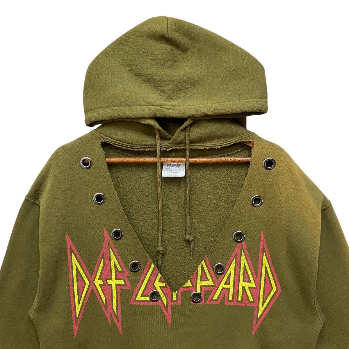 Def Leppard Custom Def Leppard Hoodie Lace-Up Metal Eyelets Distressed Size US M / EU 48-50 / 2 - 4 Thumbnail