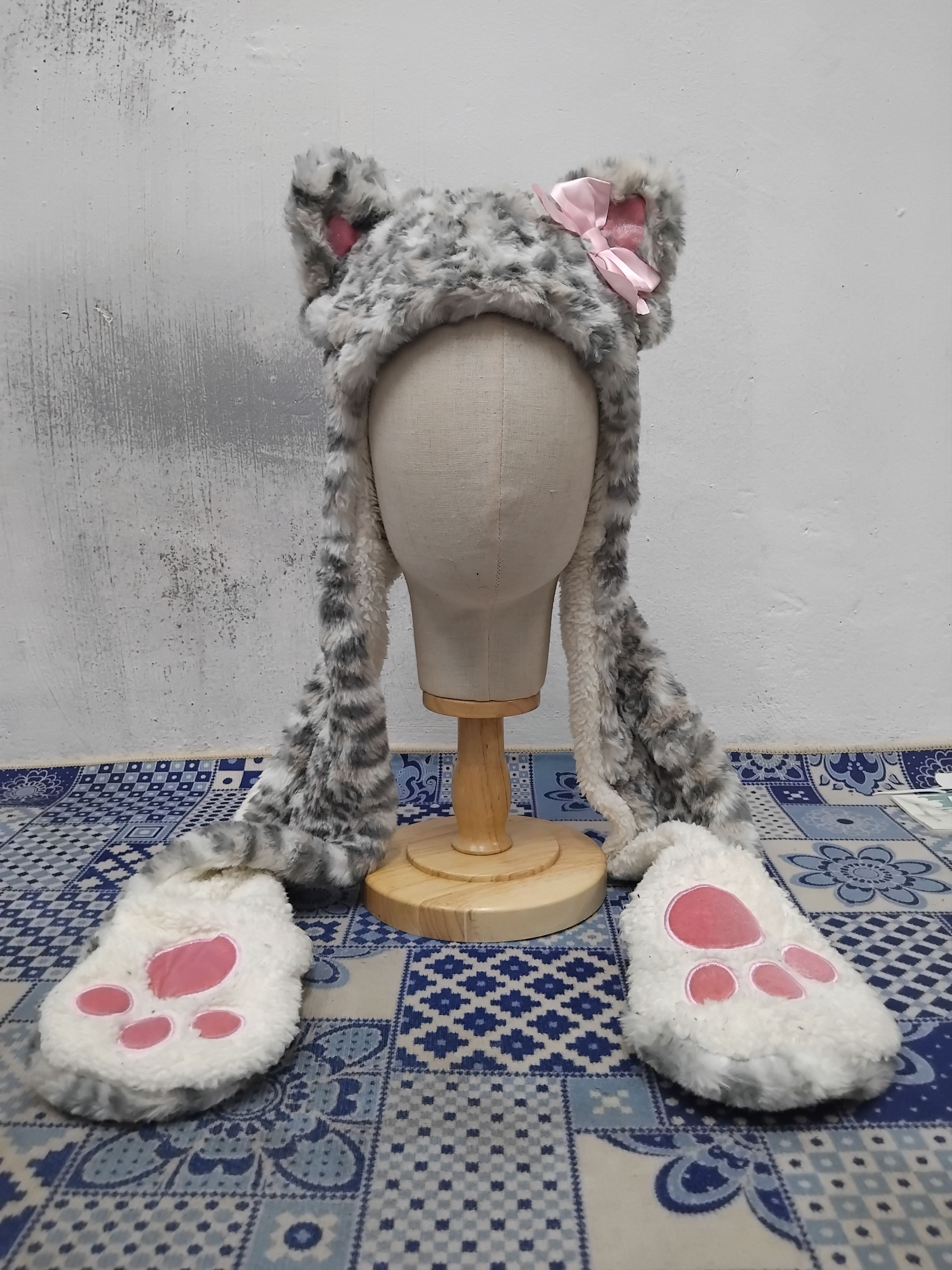 Japanese Brand 💥Claires kitty grey hat Size ONE SIZE - 1 Thumbnail