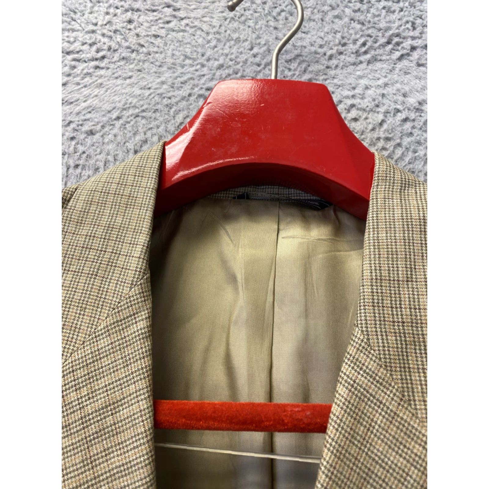 Banana Republic Banana Republic Khaki Linen Blazer Jacket Men’s 46R Plaid /0176 Blazer Casual Spring Notch Lapel 46 Mens Size 46R - 4 Thumbnail