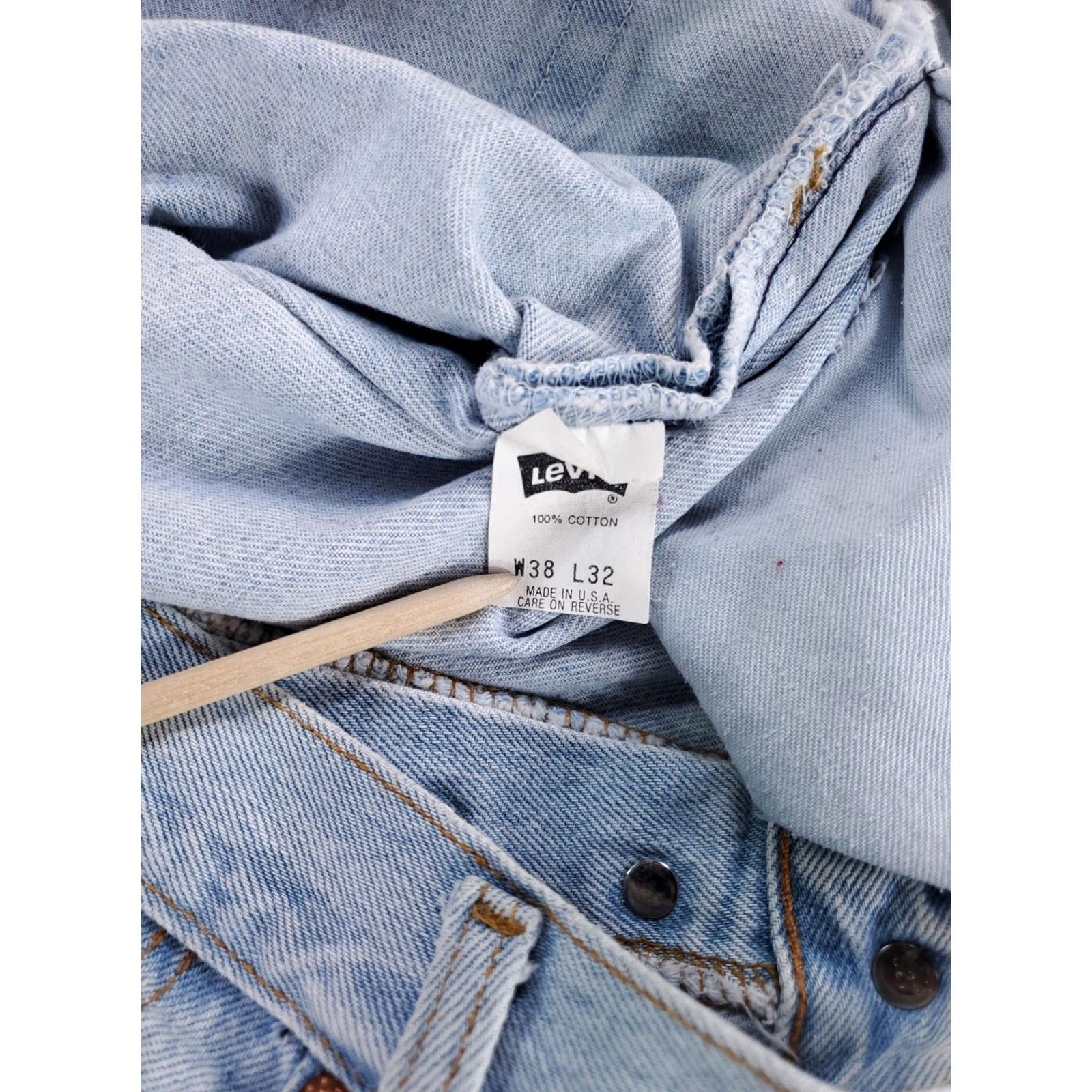 Levi's VINTAGE Levi's 501 Jeans 90s Light Blue Mens 37 x 32 Straight Mens Size US 37 - 3 Thumbnail