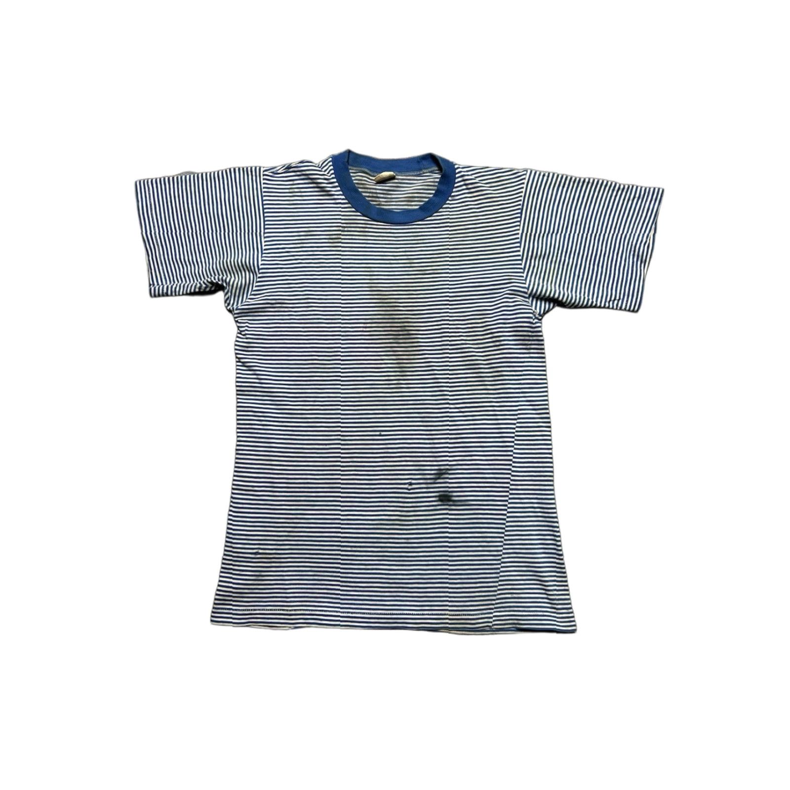 Vintage VINTAGE TownCraft T-Shirt Striped Grunge Blue Penneys Penneys Towncraft Mens S Small Shirt Size US S / EU 44-46 / 1 - 1 Thumbnail