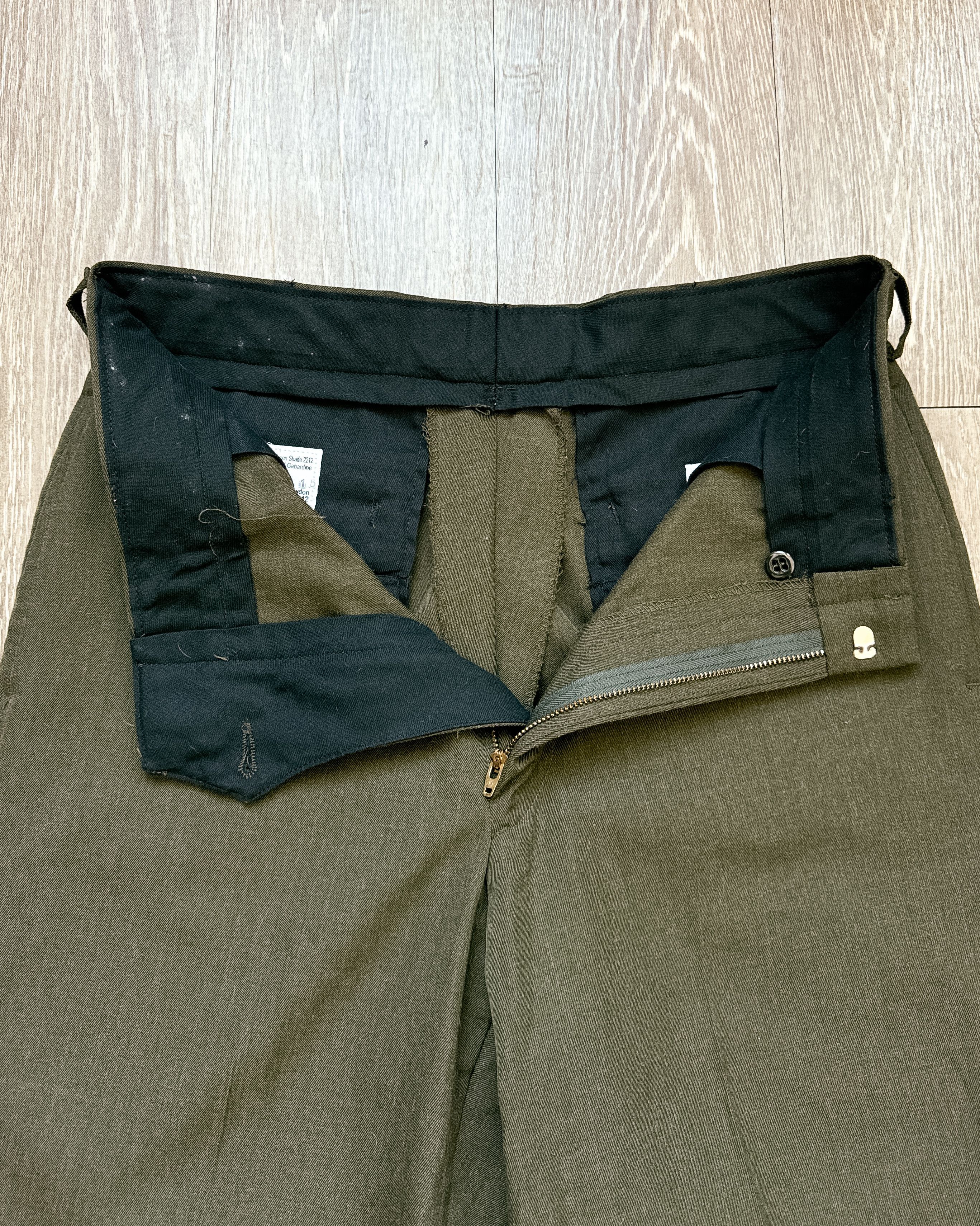 Vintage Vintage Defense Logistic Agency Army Green Gabardine Trouser Size US 30 / EU 46 - 2 Thumbnail