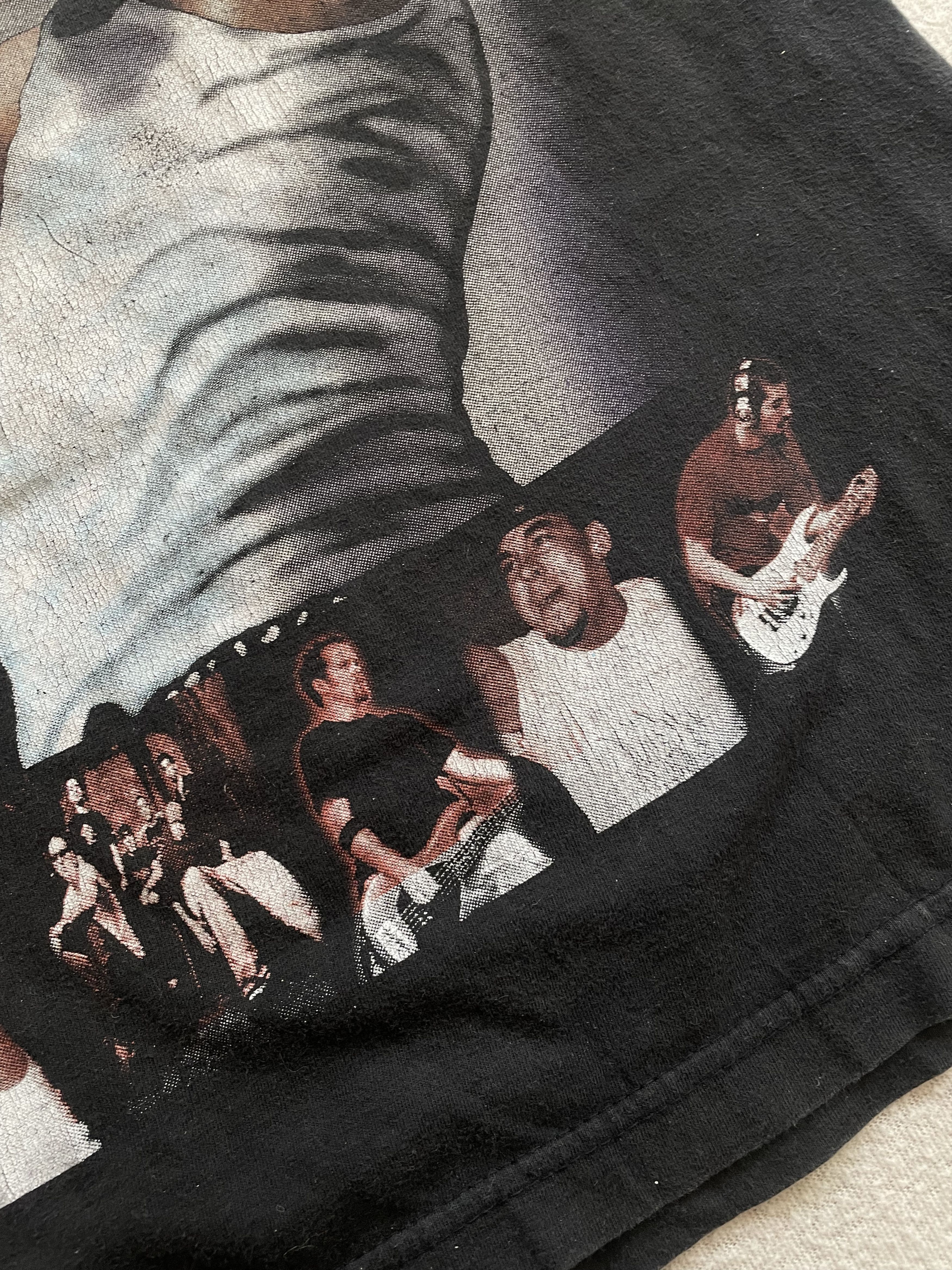 Band Tees Vintage Linkin Park Meteora T-shirt | Chester Bennington Size US M / EU 48-50 / 2 - 5 Thumbnail
