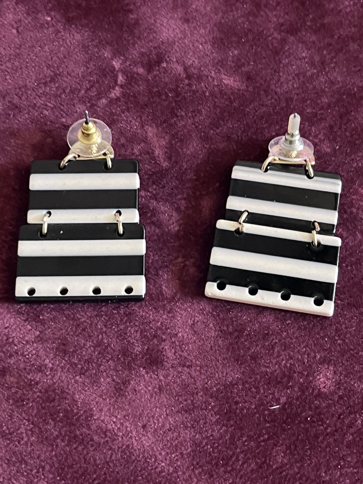 Other Bold Mod Striped Geometric Dangle Earrings - Unsigned Size ONE SIZE - 2 Thumbnail