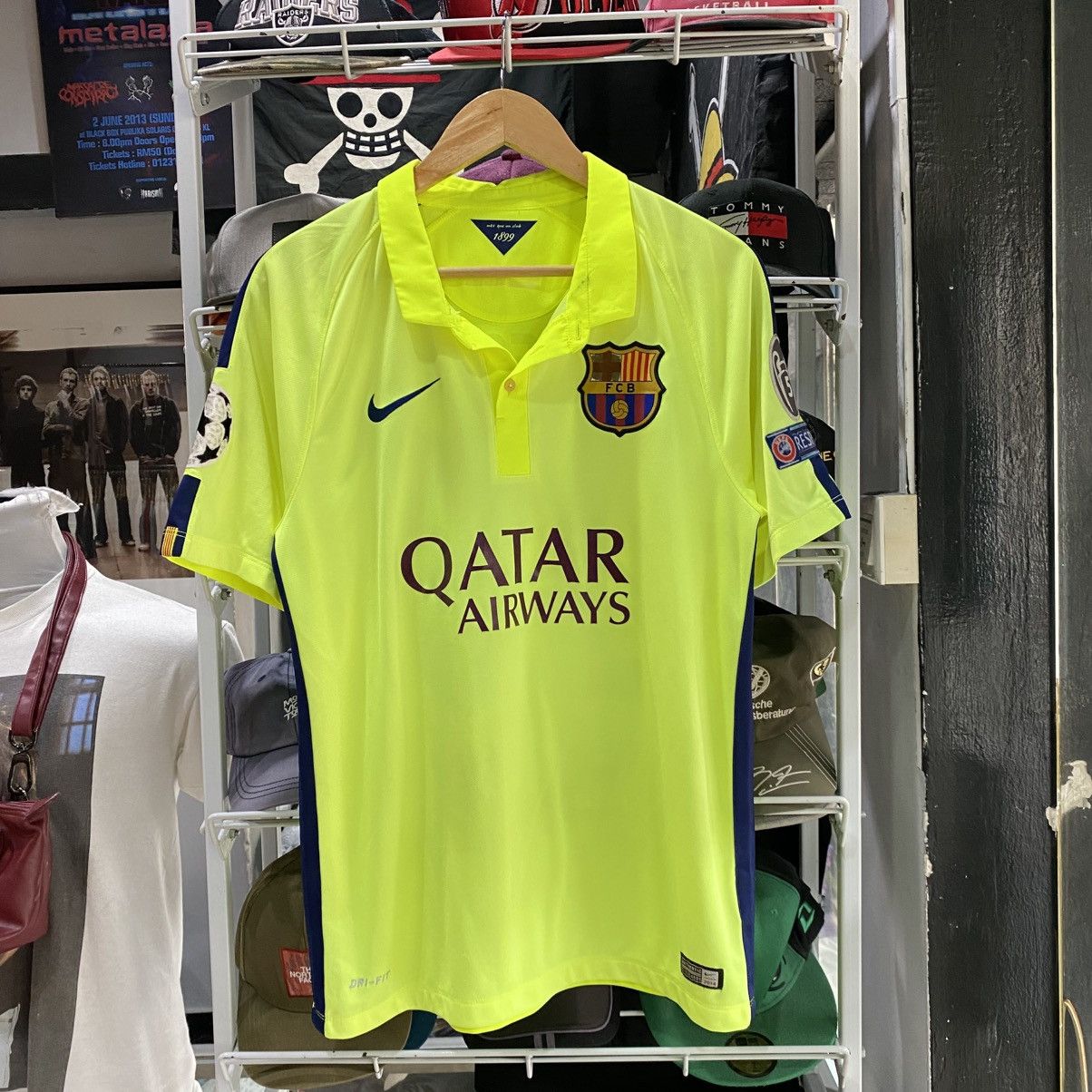 Nike × Vintage BARCELONA 2014/2015 THIRD SHIRT JERSEY NIKE Size US M / EU 48-50 / 2 - 1 Thumbnail