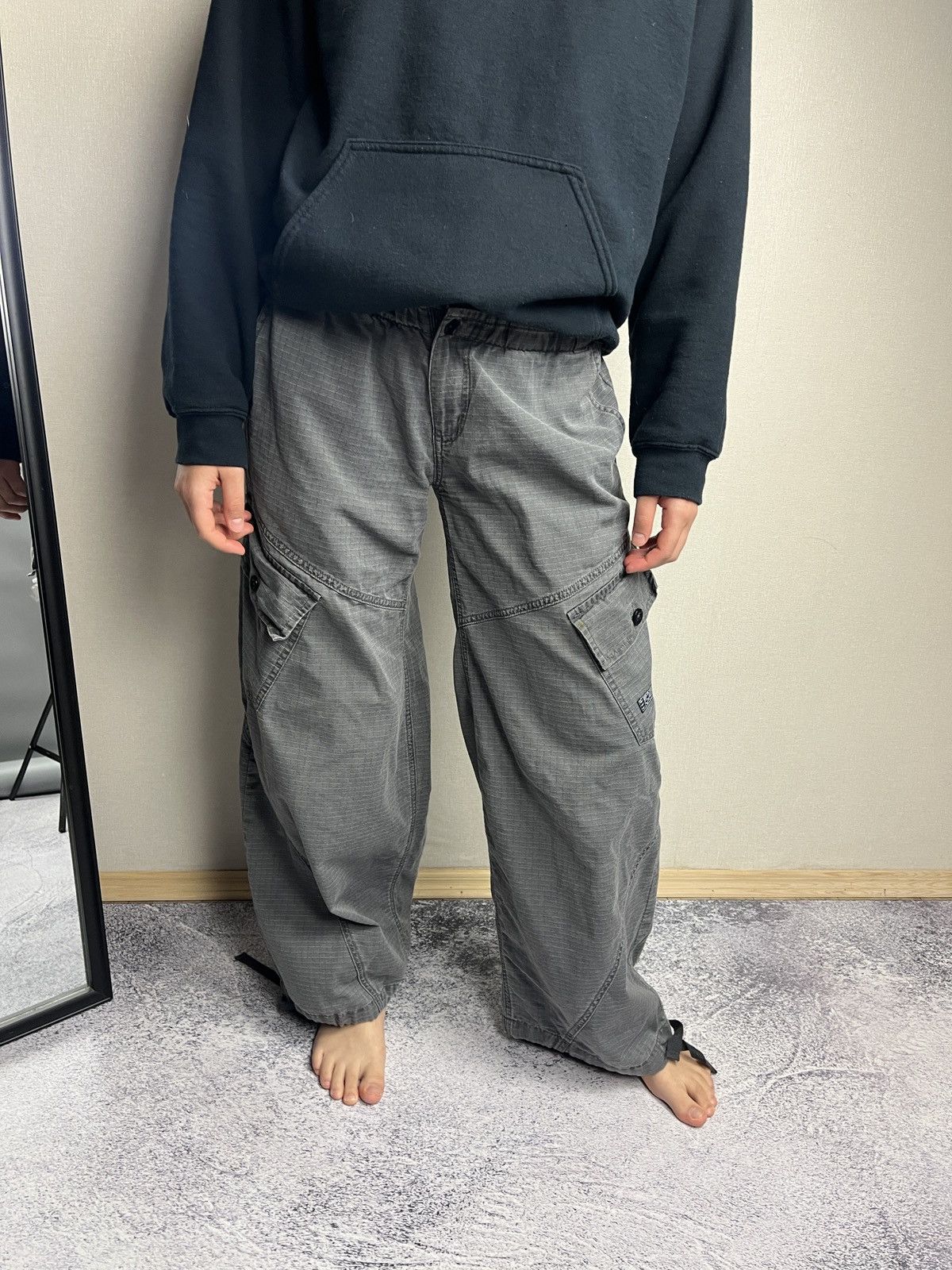 Japanese Brand Basic Pleasure Mode Japanese Cargo Baggy Pants Avant Garde Size 30" / US 8 / IT 44 - 2 Thumbnail