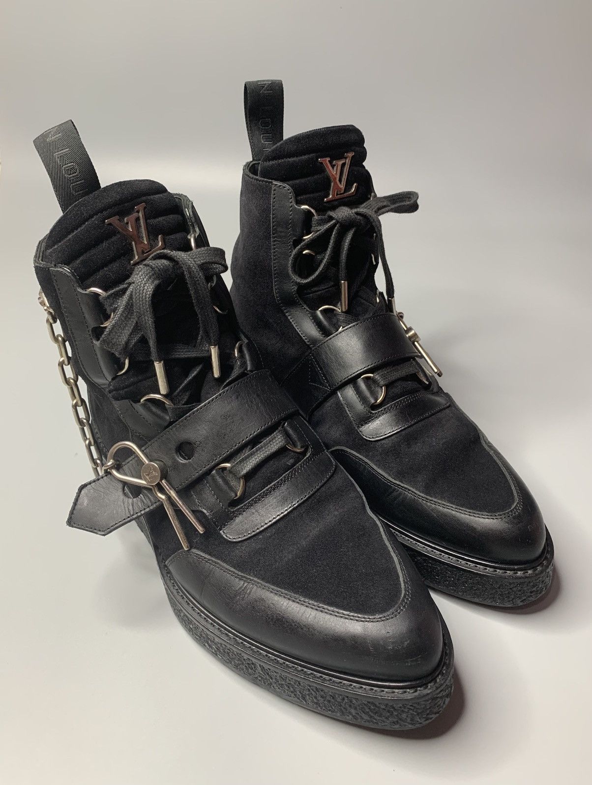 Louis Vuitton Louis Vuitton LV Creeper Ankle Boots Size US 8 / EU 41 - 1 Thumbnail