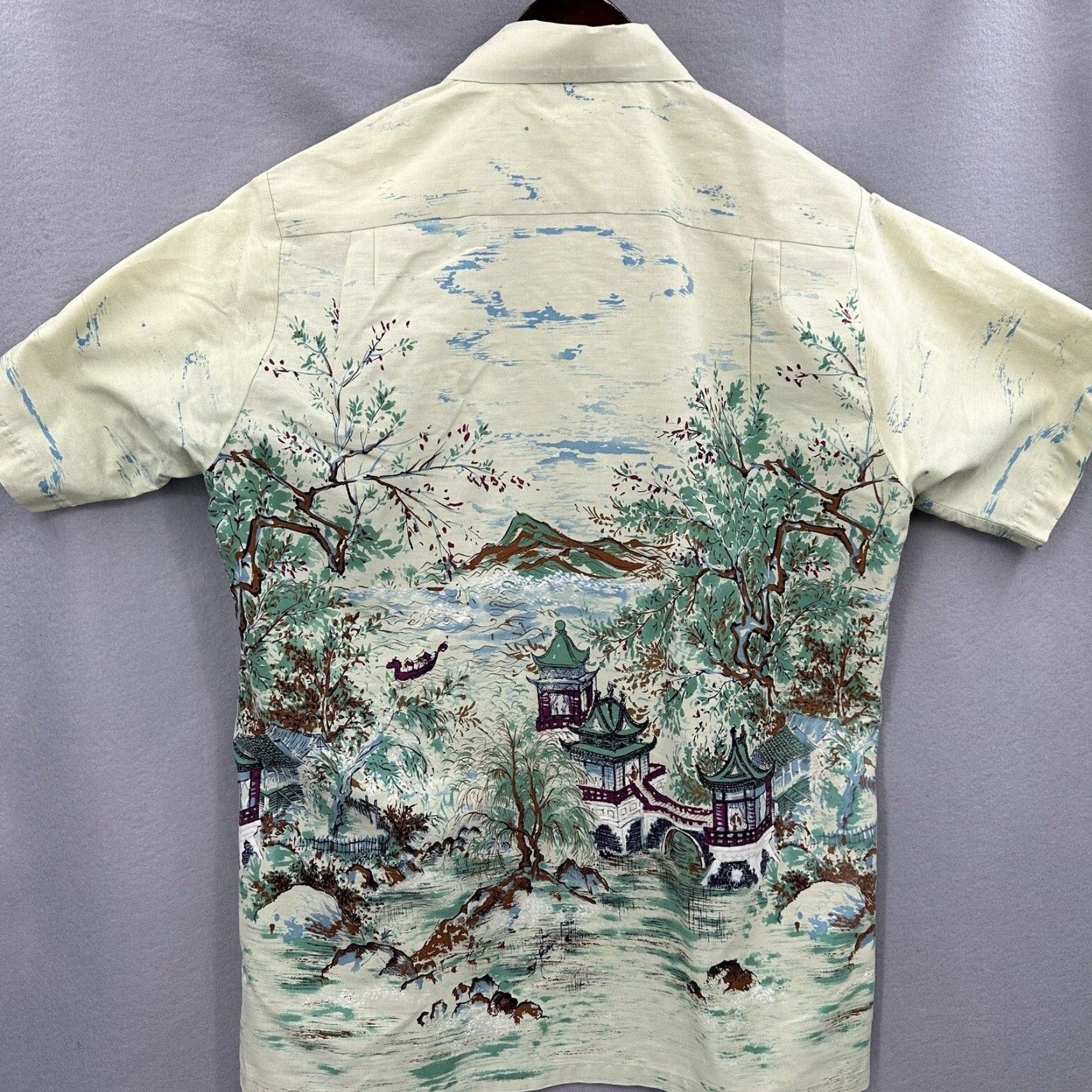BONSAI VINTAGE Liberty House Hawaii Short Sleeve Shirt Men XL Ivory 1960s Aloha Bonsai Waialae Coin Button Size US XL / EU 56 / 4 - 4 Thumbnail