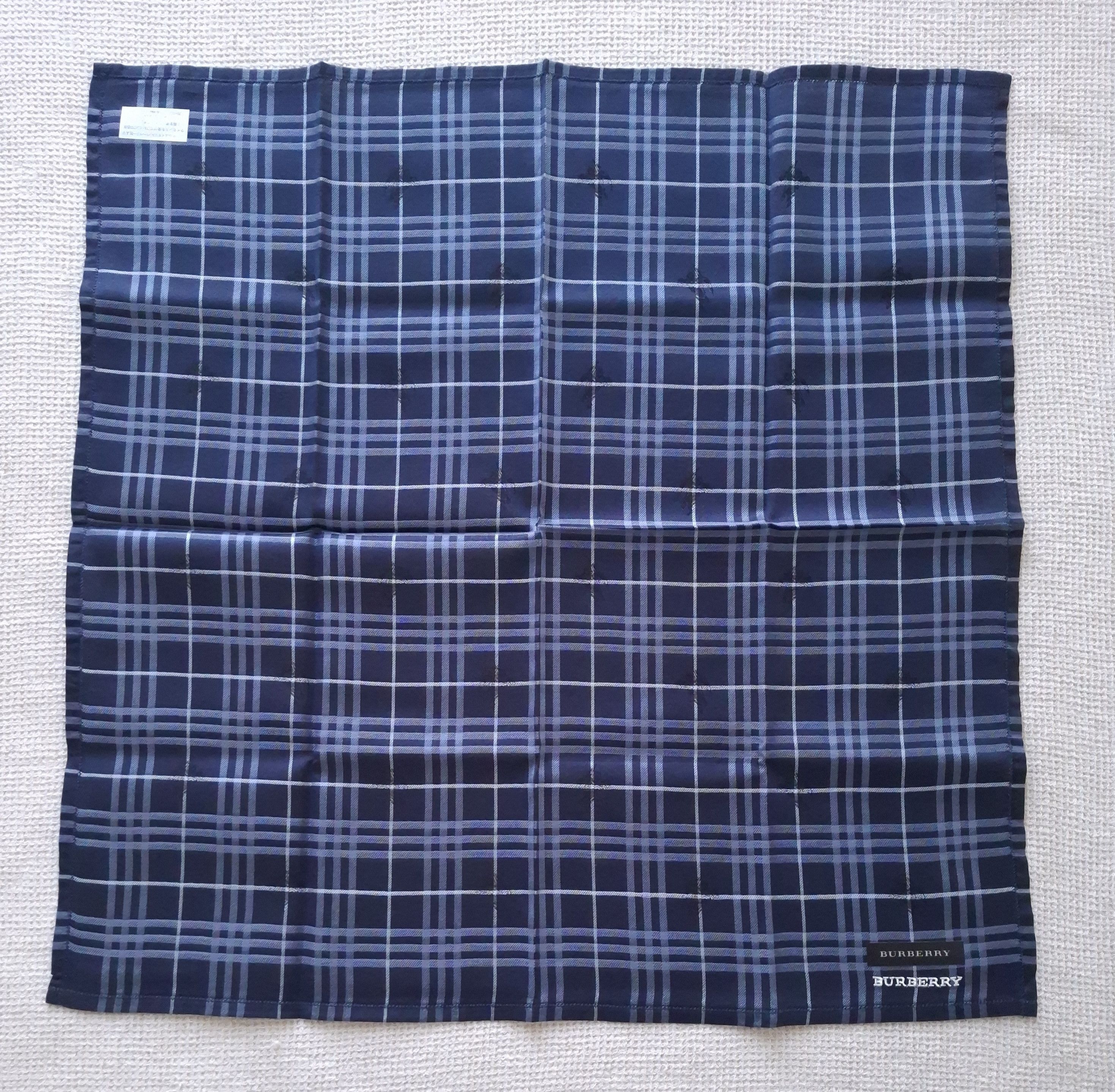 Burberry × Vintage NEW Burberry bandana handkerchief Navy Blue Nova Check Size ONE SIZE - 2 Thumbnail