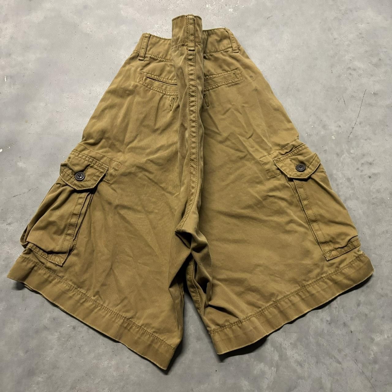 Japanese Brand × Vintage Crazy Vintage Y2K/2000s Baggy Khaki Skater Style Cargo Shorts! Size US 36 / EU 52 - 5 Thumbnail