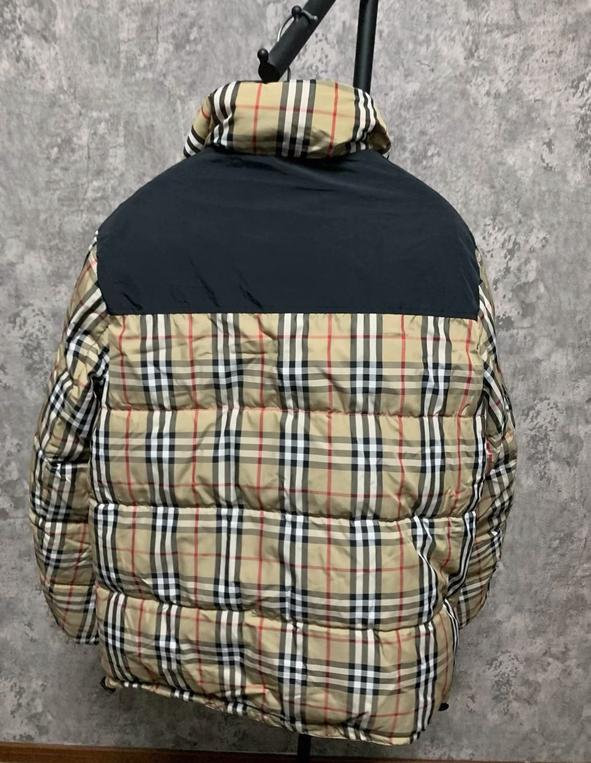 Burberry BURBERRY Reversible Check Down Jacket Size US M / EU 48-50 / 2 - 2 Thumbnail