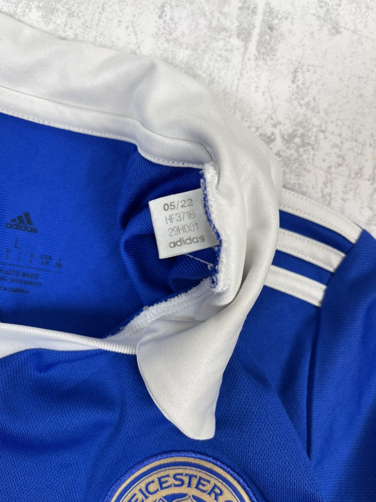 Adidas 22/23 Leicester City Home Jersey | Aeroready Tech Size US L / EU 52-54 / 3 - 7 Thumbnail