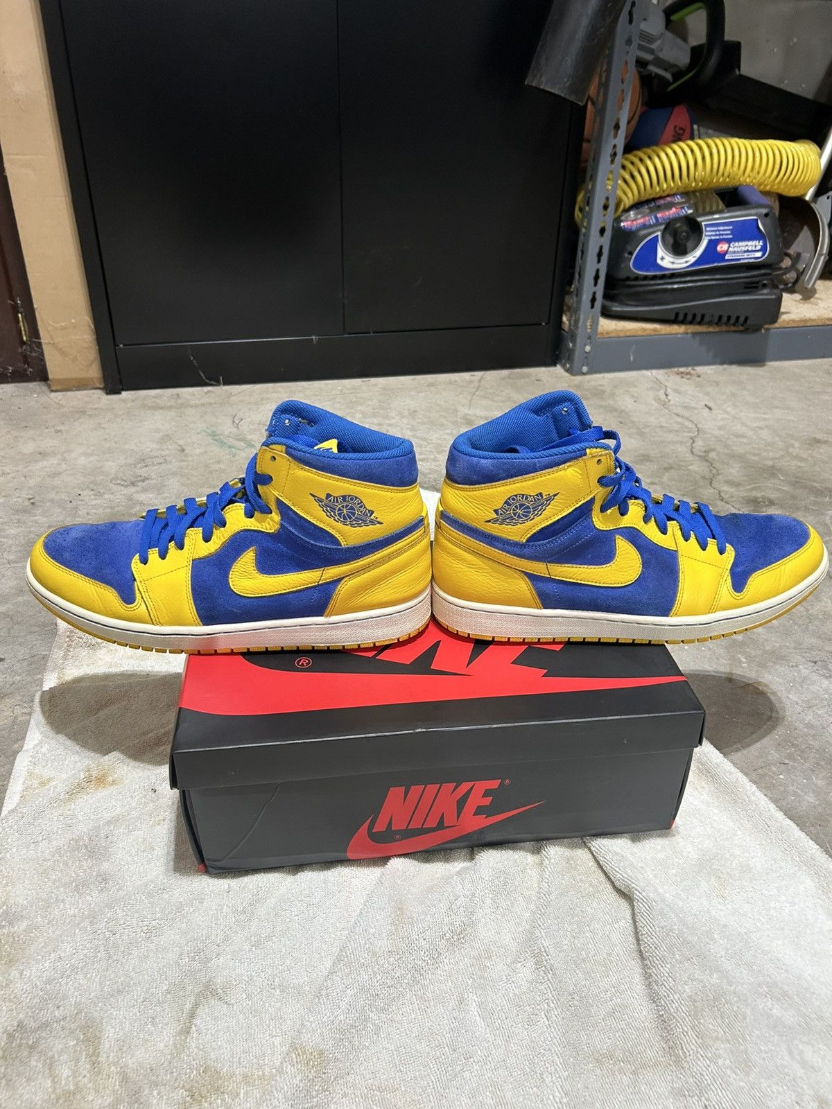 Jordan Brand Jordan One Retro High OG “Laney” Size US 12 / EU 45 - 3 Thumbnail