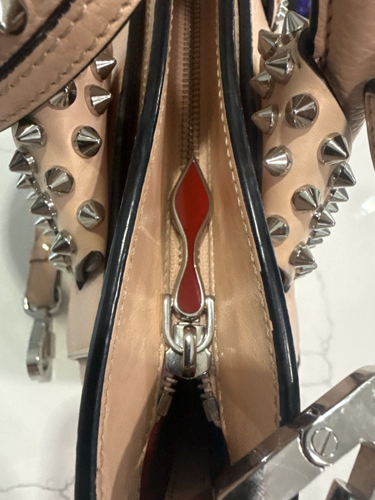 Christian Louboutin Christian Louboutin Eloise Small Studded Leather Tote Beige Size ONE SIZE - 14 Thumbnail