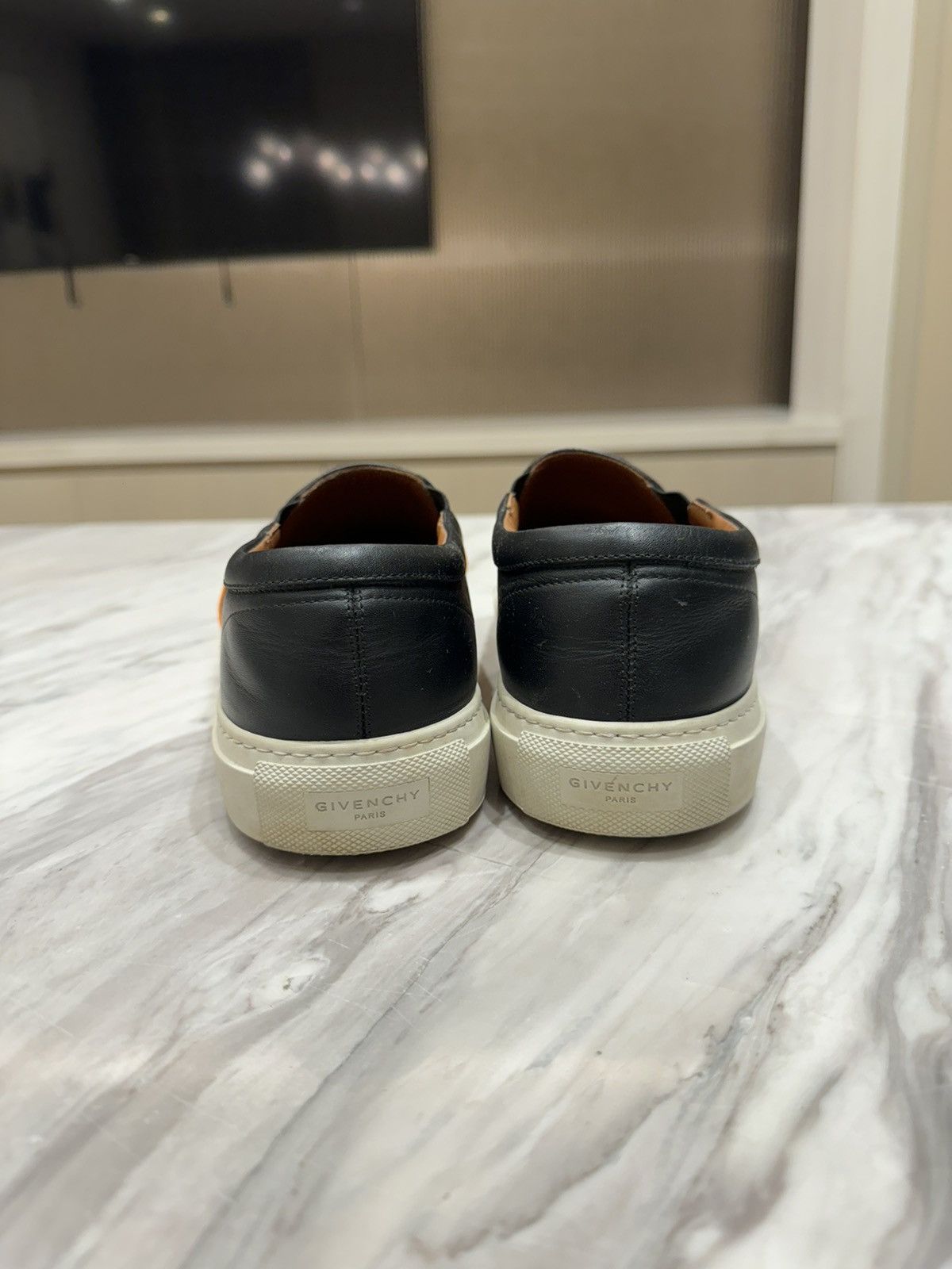 Givenchy Givenchy Orange Crossed Black Shoe Size US 11 / EU 44 - 4 Thumbnail