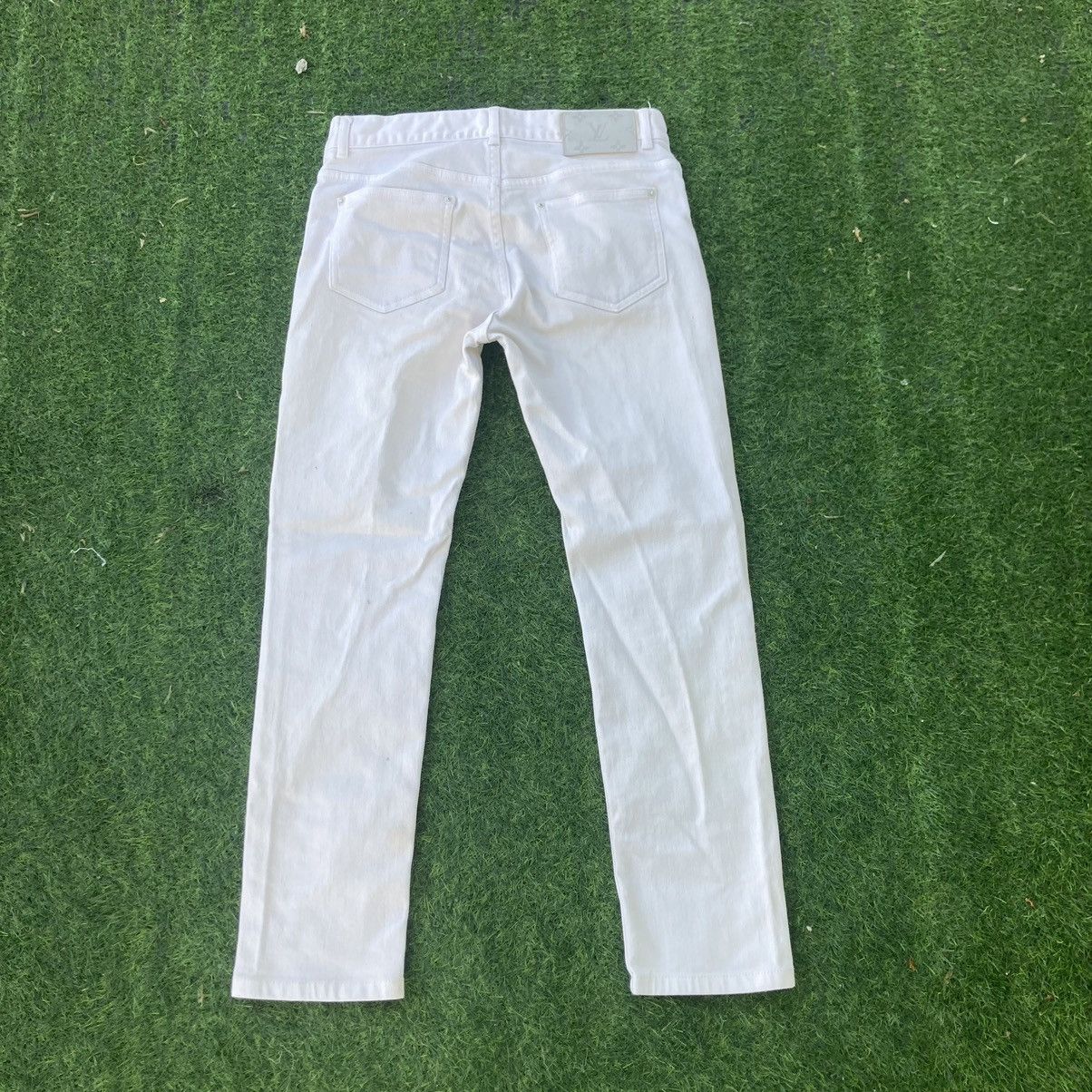 Designer LOUIS VUITTON ALL WHITE SLIM STRETCH JEANS Size 29" - 2 Thumbnail