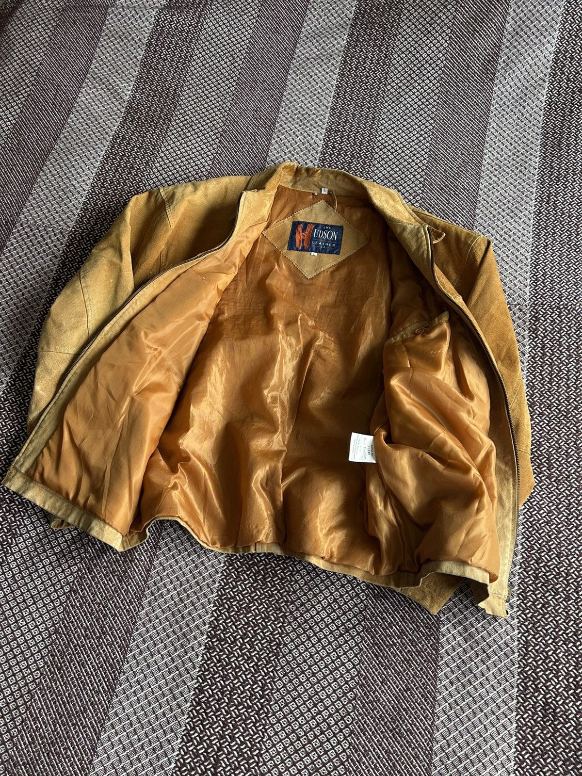 Vintage Vintage Hudson Real Leather Jacket Sun Faded Washed Size L Size US L / EU 52-54 / 3 - 11 Thumbnail