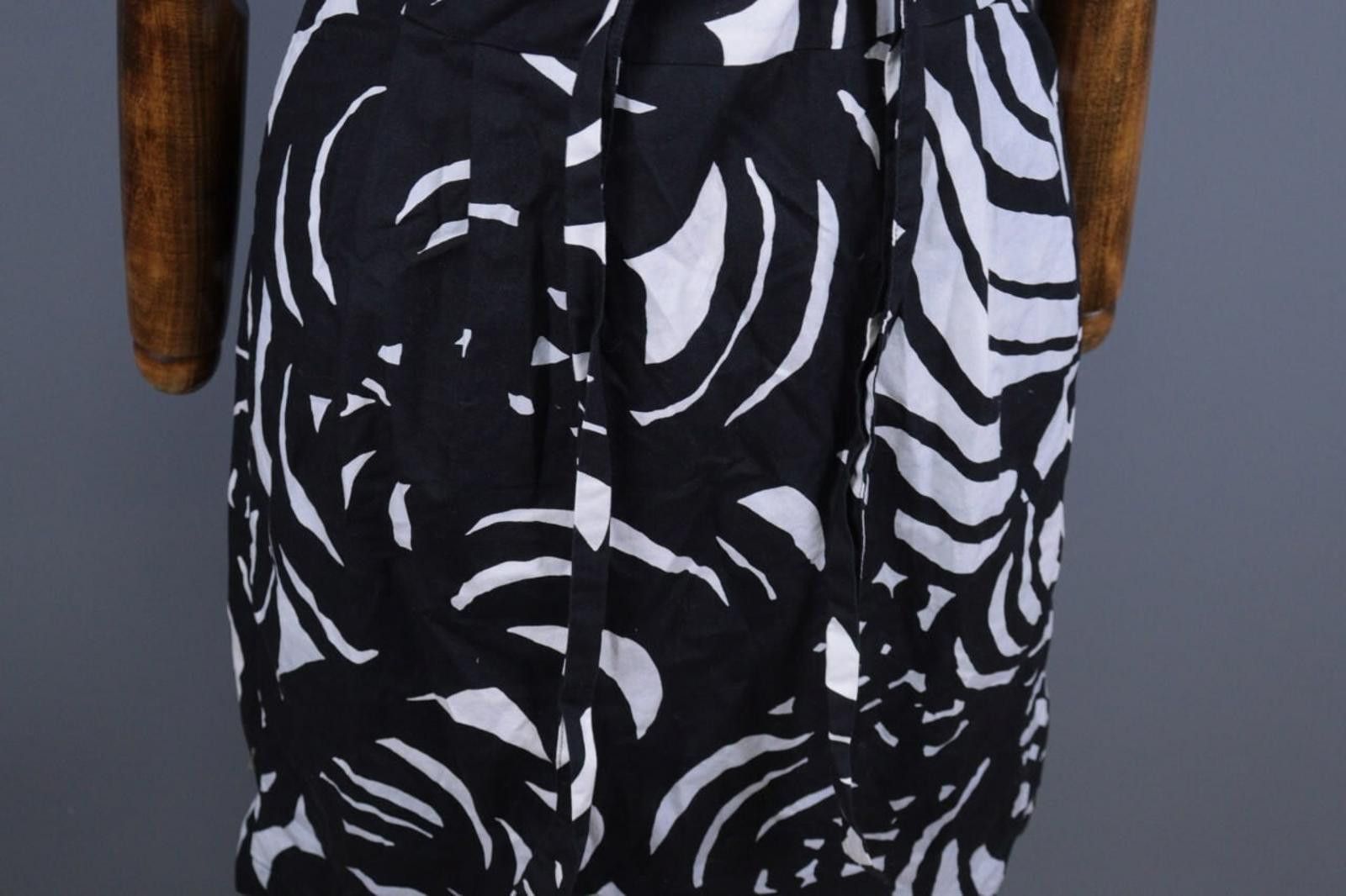 Marimekko Marimekko Black Floral Bodycon A-Line Knee Dress Size 40 Size M / US 6-8 / IT 42-44 - 6 Thumbnail