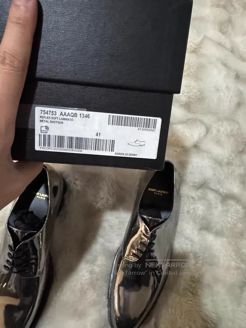 Saint Laurent Paris Saint Laurent Paris Metallic Silver Leather Shoes Size US 8 / EU 41 - 8 Thumbnail