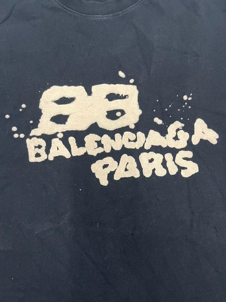 Balenciaga Balenciaga Graffiti short sleeves Size US L / EU 52-54 / 3 - 3 Thumbnail