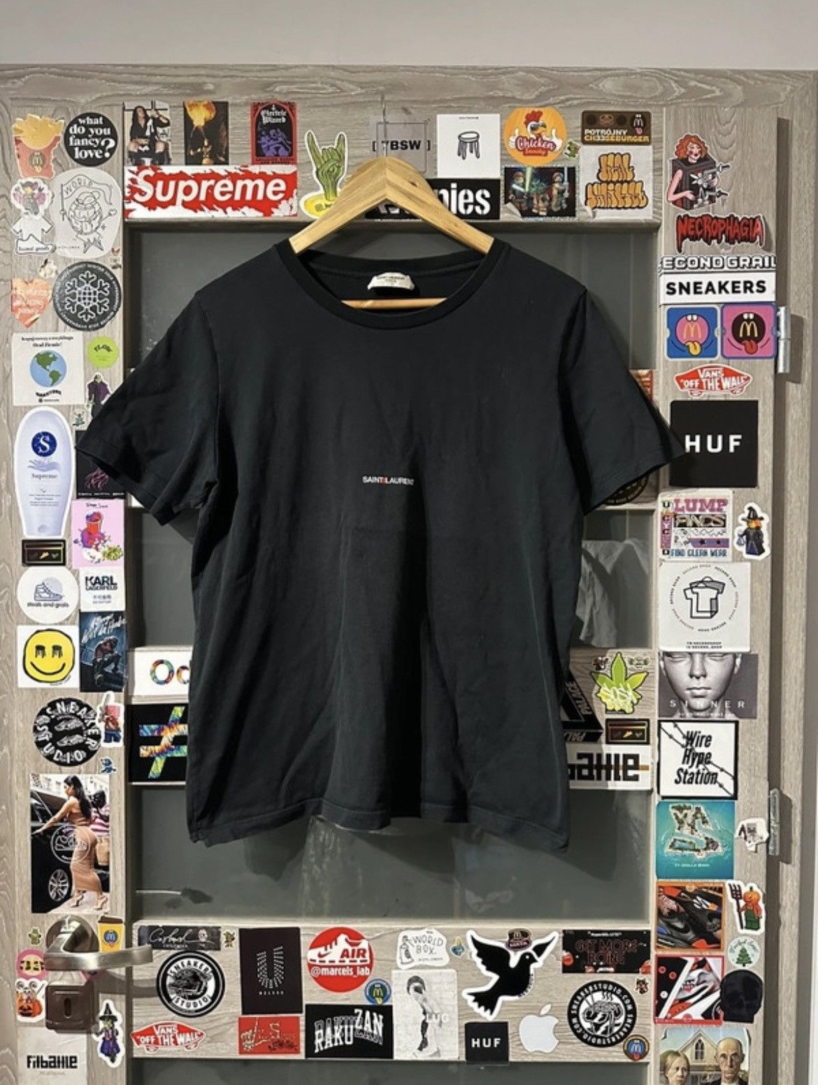Saint Laurent Paris Saint laurent paris center logo tee Size US M / EU 48-50 / 2 - 1 Thumbnail