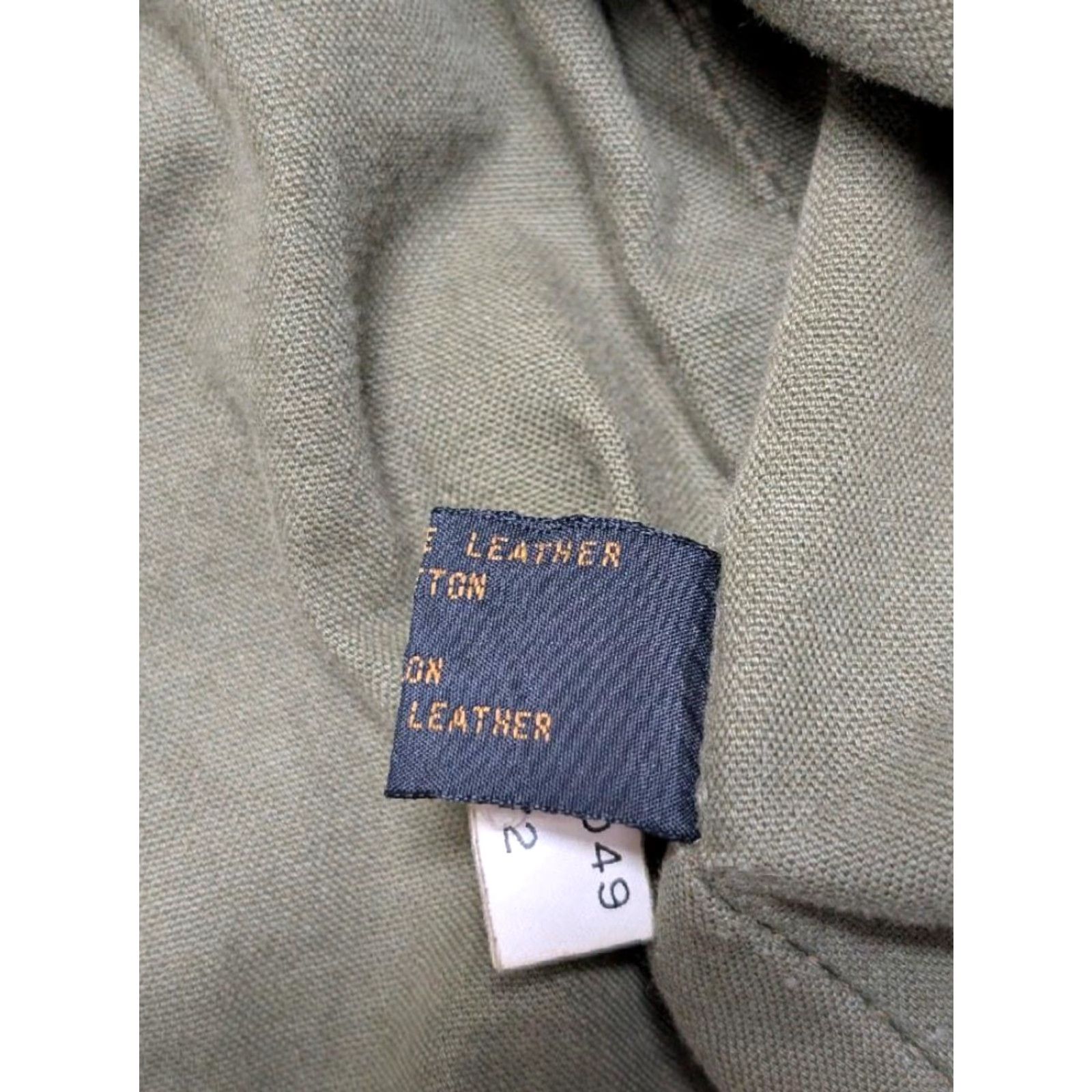 Eddie Bauer VINTAGE Eddie Bauer Field Coat Men's Leather 44 Brown broke-in patina 44 chest 44 in 44 Mens Size US L / EU 52-54 / 3 - 7 Thumbnail