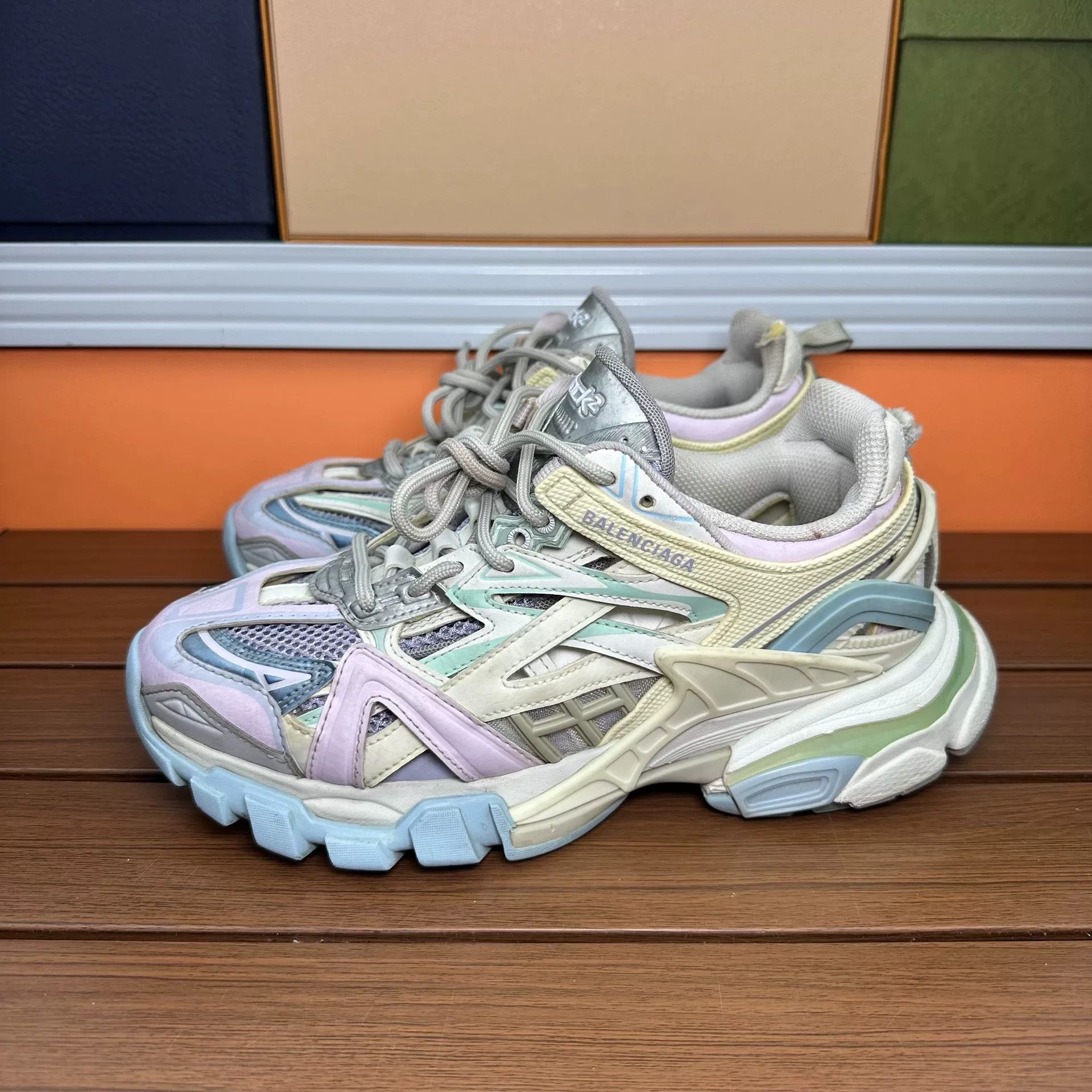 Balenciaga Balenciaga Blue Lowtop Sneakers it_38 Women Size US 8 / IT 38 - 1 Thumbnail