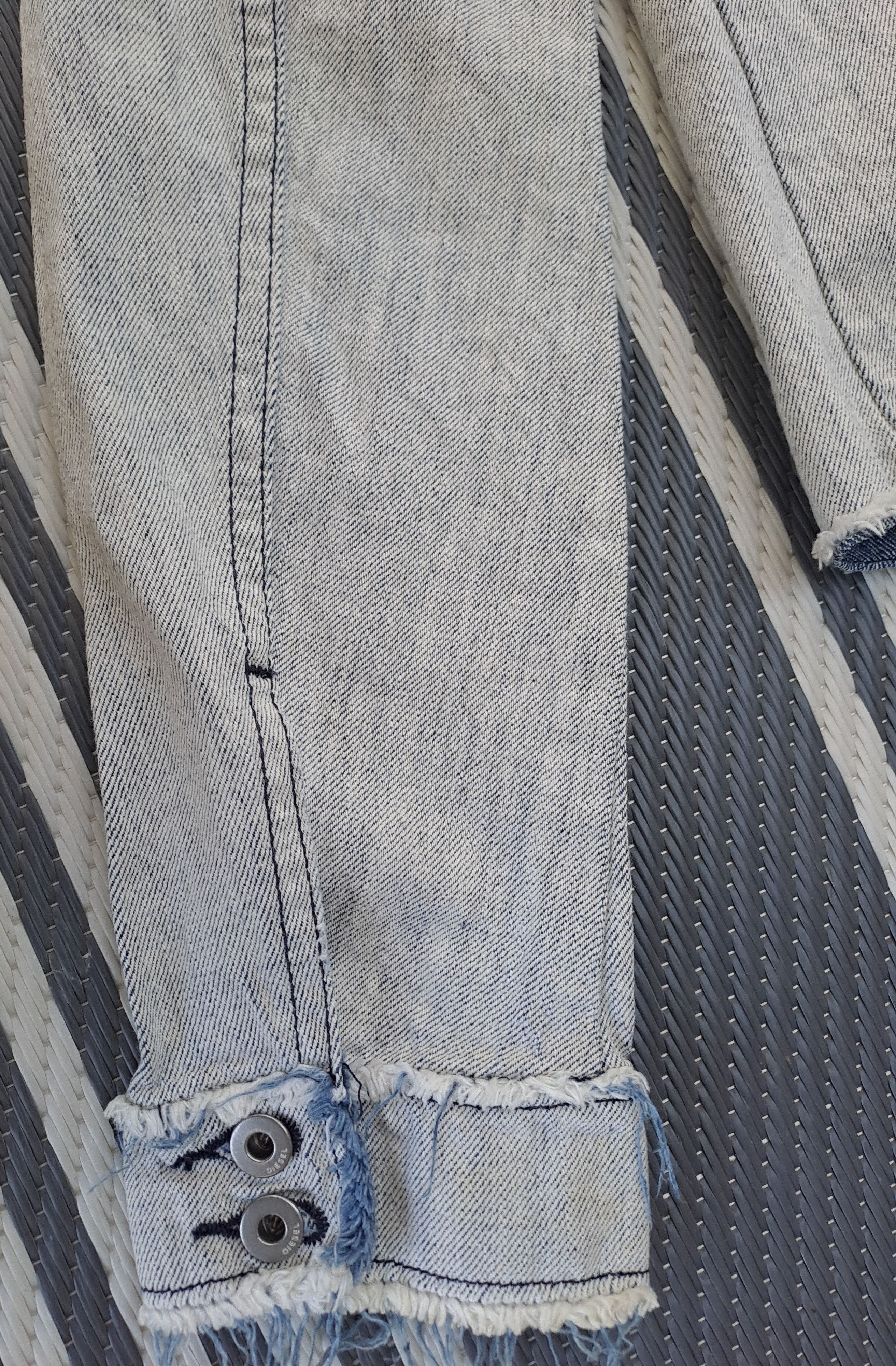 Diesel Vintage Woman Diesel Jacket 'M' size Size M / US 6-8 / IT 42-44 - 12 Thumbnail