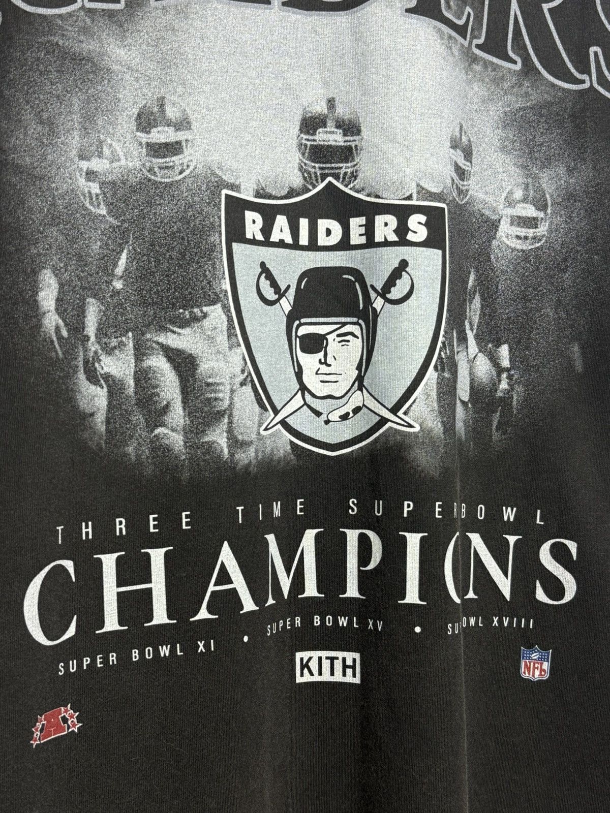 Kith Kith x NFL 47 Raiders Vintage LS Tee Size US L / EU 52-54 / 3 - 5 Thumbnail