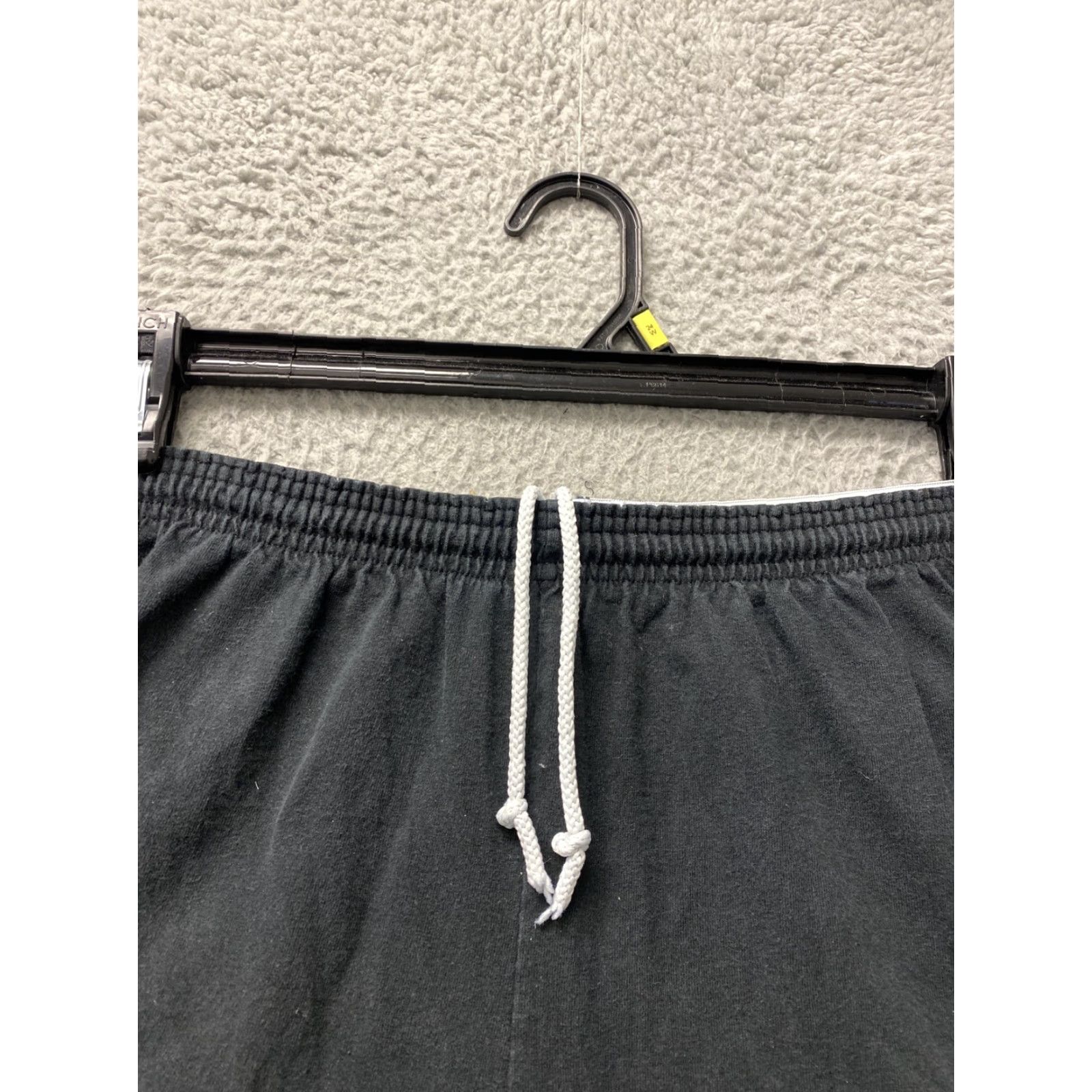 Champion Champion Shorts Mens L Elastic Waist Athletic Charcoal / 107-31 Size US 33 - 3 Thumbnail