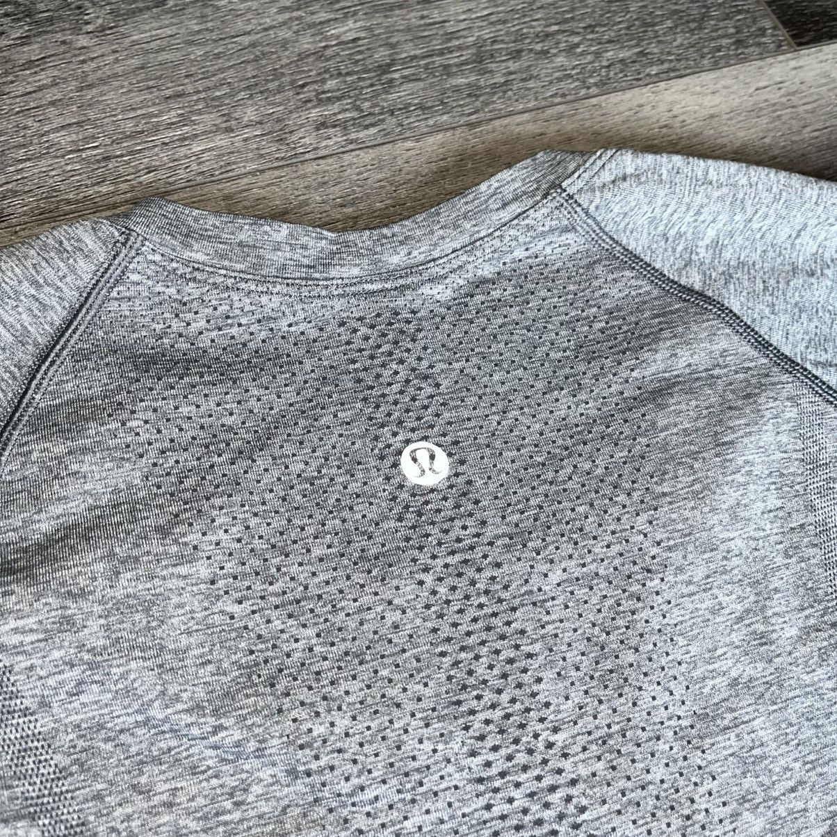 Lululemon Lululemon Women’s Swiftly Tech Long Sleeve Performance Shirt Size M / US 6-8 / IT 42-44 - 7 Thumbnail