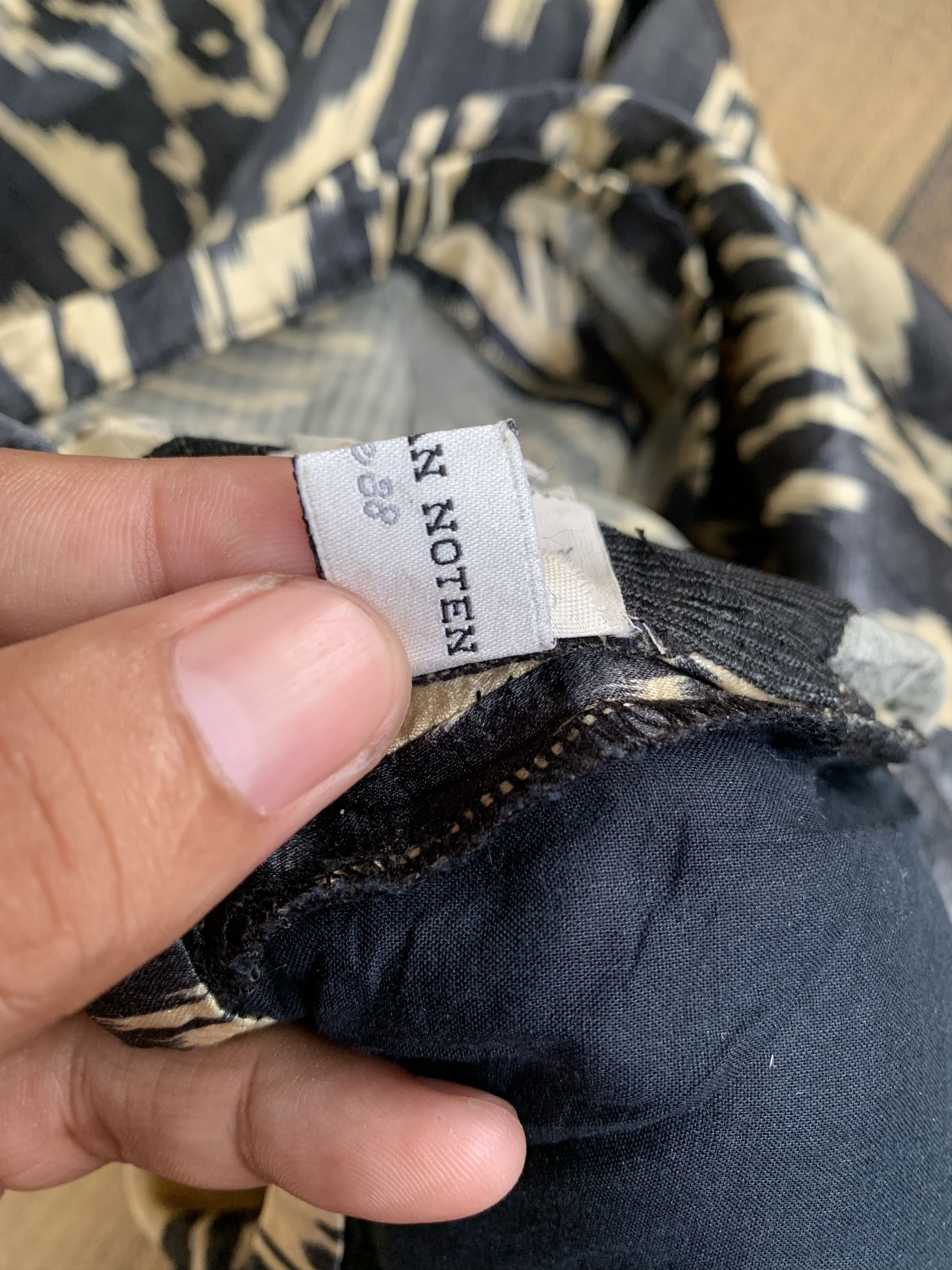 Dries Van Noten Dries van noten silk batik print trouser pant Size 30" / US 8 / IT 44 - 11 Thumbnail