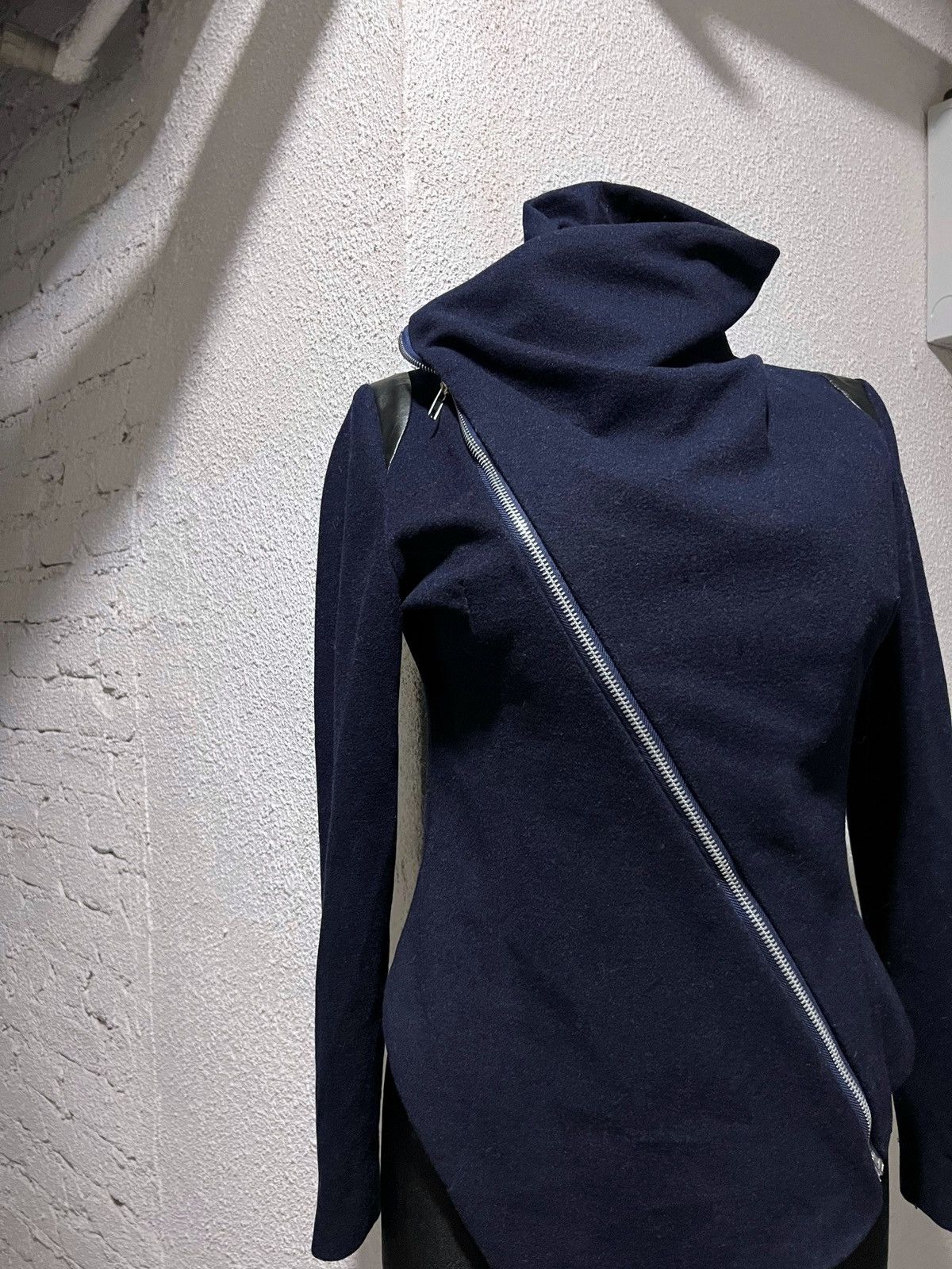 Rick Owens Asymmetrical Zip Avant Garde Jacket Size L / US 10 / IT 46 - 2 Thumbnail