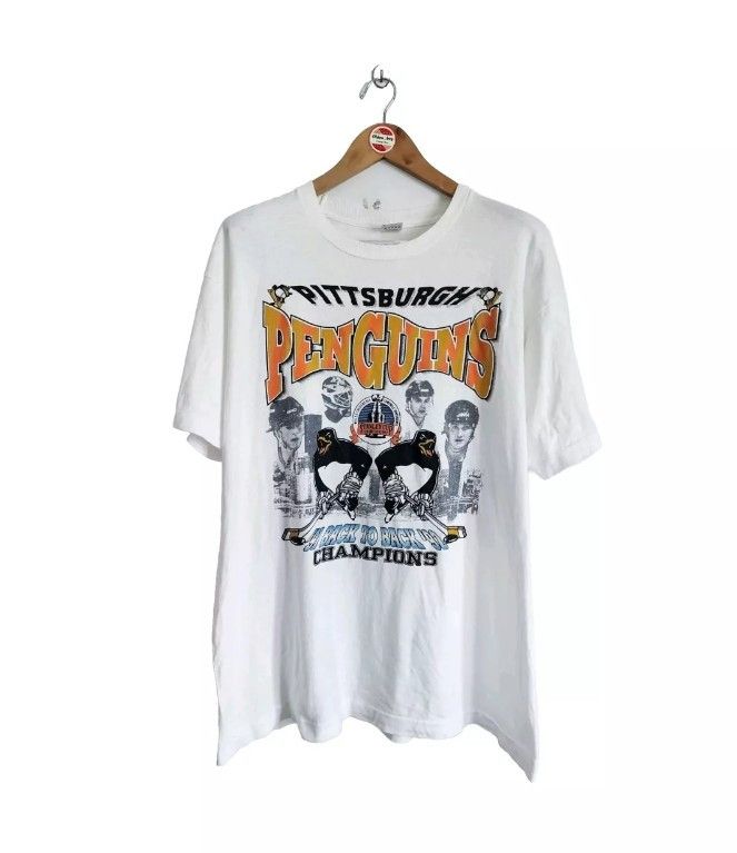 Fruit Of The Loom × Vintage Vintage Pittsburgh Penguins 1992 Champions Players t-shirt Size US XL / EU 56 / 4 - 1 Thumbnail