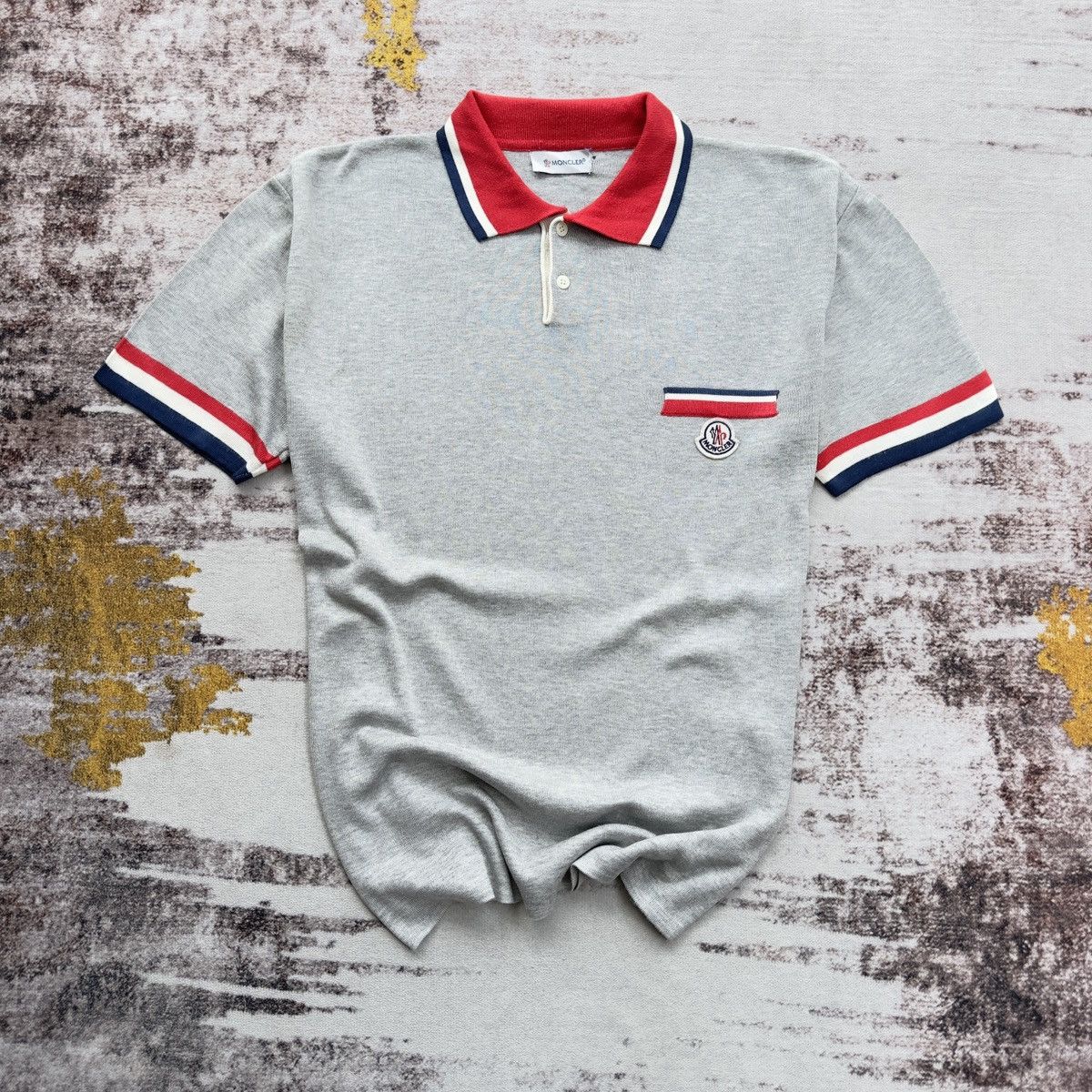 VINTAGE MONCLER SMALL LOGO COLLAR TEE SHIRT