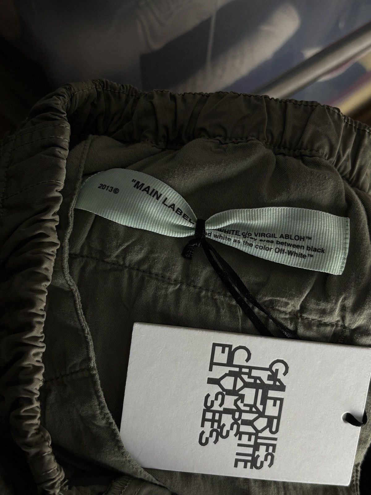 Off-White Off White Rubber Logo Cargo Tech Pants Sweatpants Virgil Size US 32 / EU 48 - 10 Thumbnail