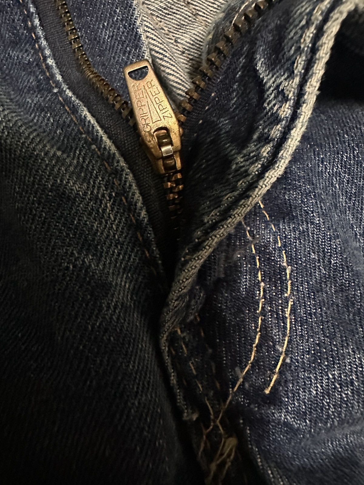 Vintage 🔥TRUE VINTAGE 60s LEVIS CAPITAL E SELVEDGE BUTTON “K”🔥 Size US 28 / EU 44 - 18 Thumbnail