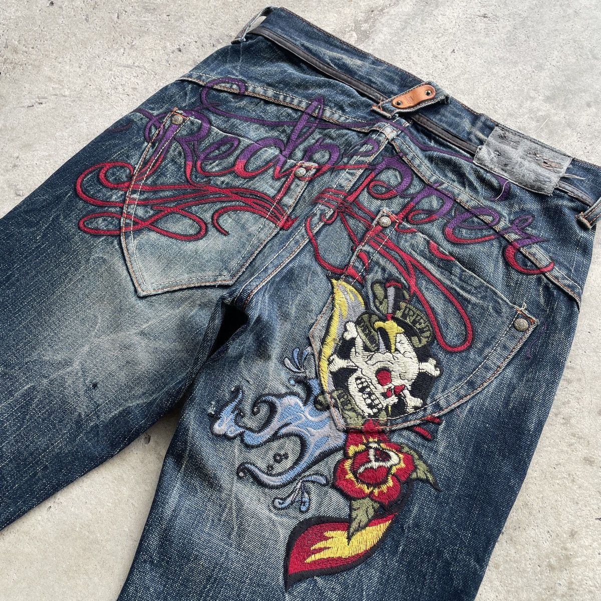 Japanese Brand W31💥 Red Pepper Japan Embroided Skull Rusty Jeans Pants RARE Size US 31 - 12 Thumbnail